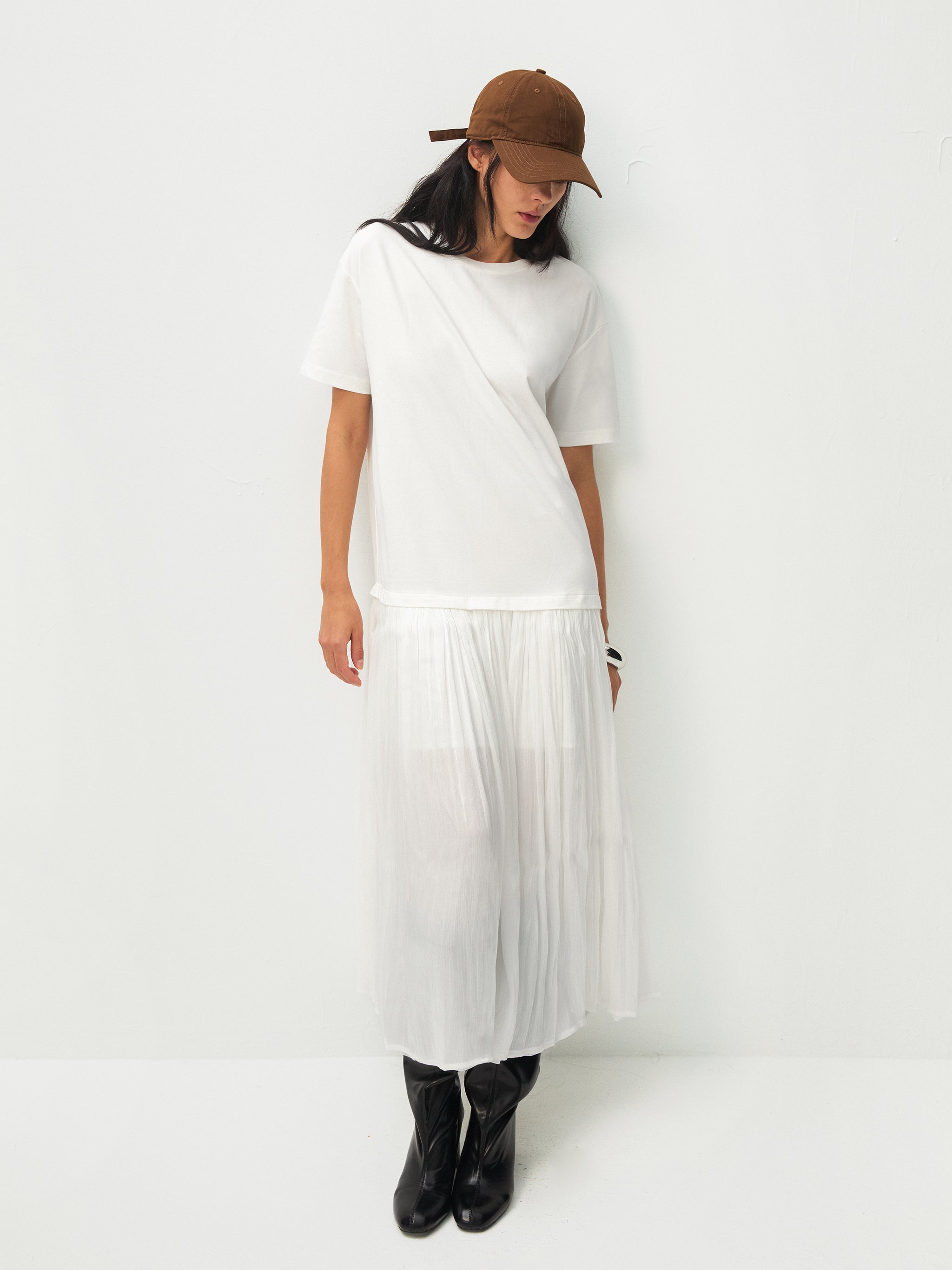 Oversized Round Neck Short Sleeve Pleated Dress
