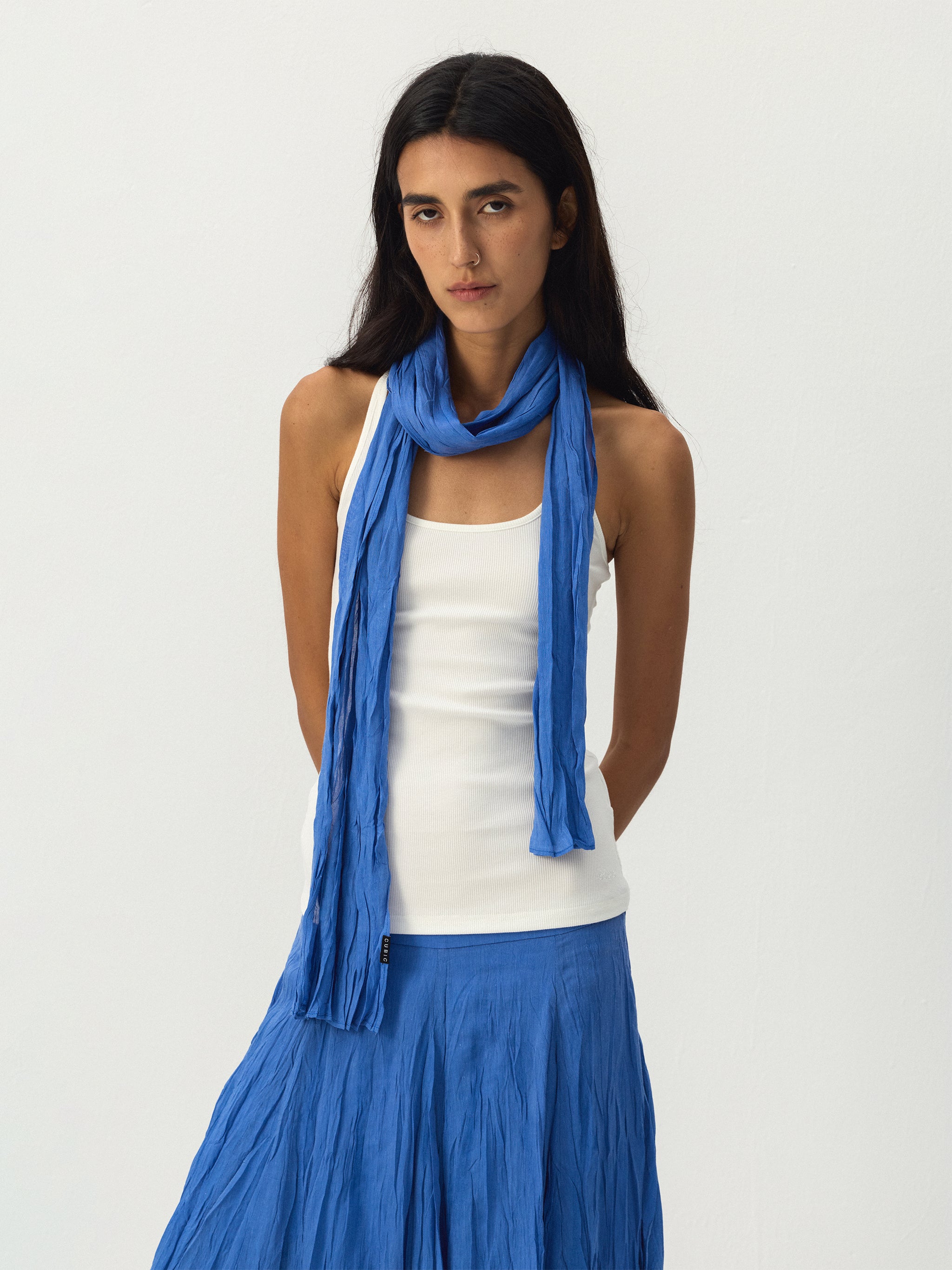 CUBIC Crinkled Lightweight Scarf