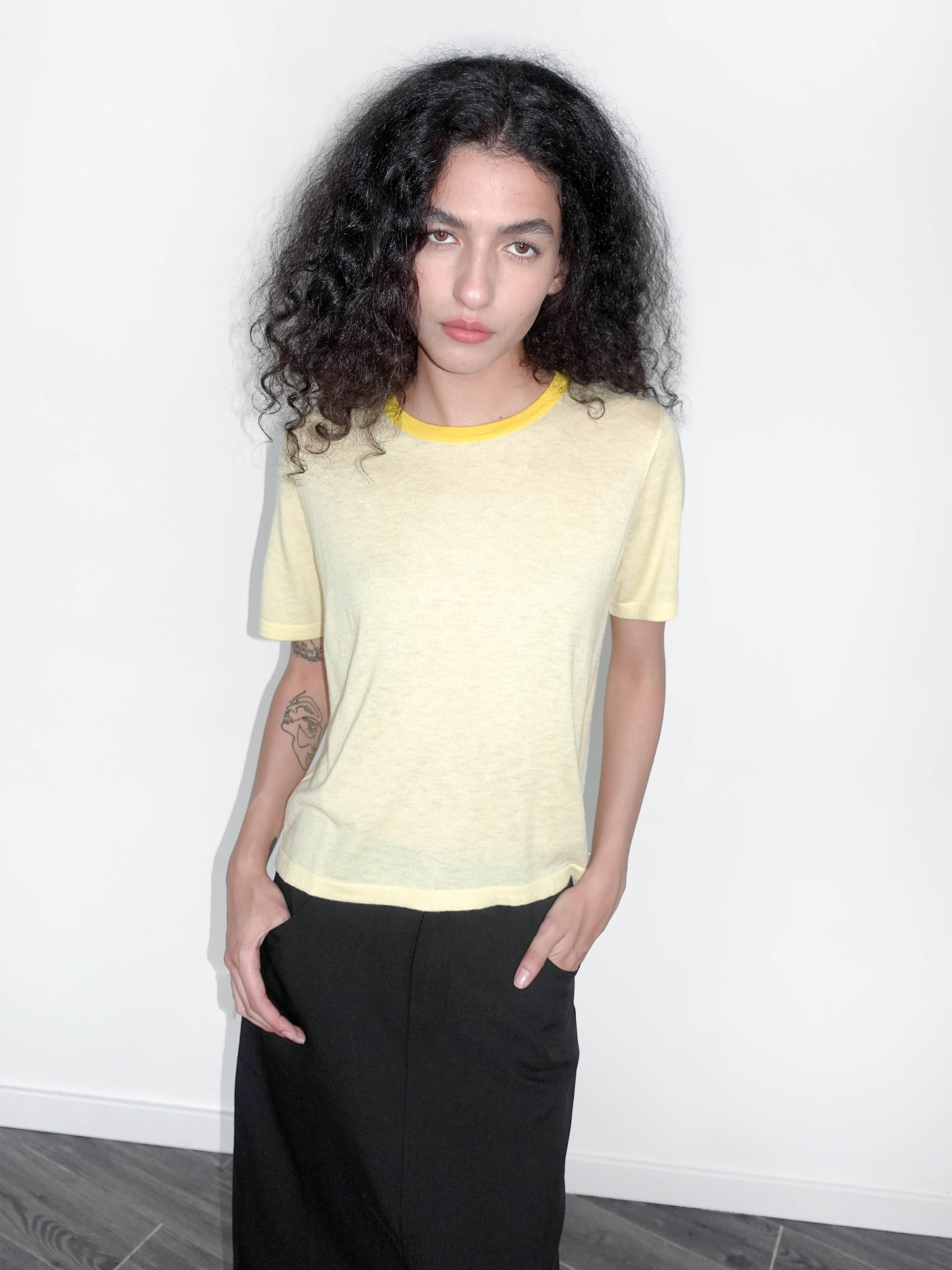 Contrast Color T-shirt with Wool Blend-7