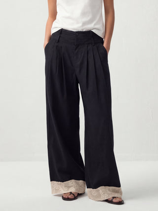 CUBIC Embroidery Casual Pants
