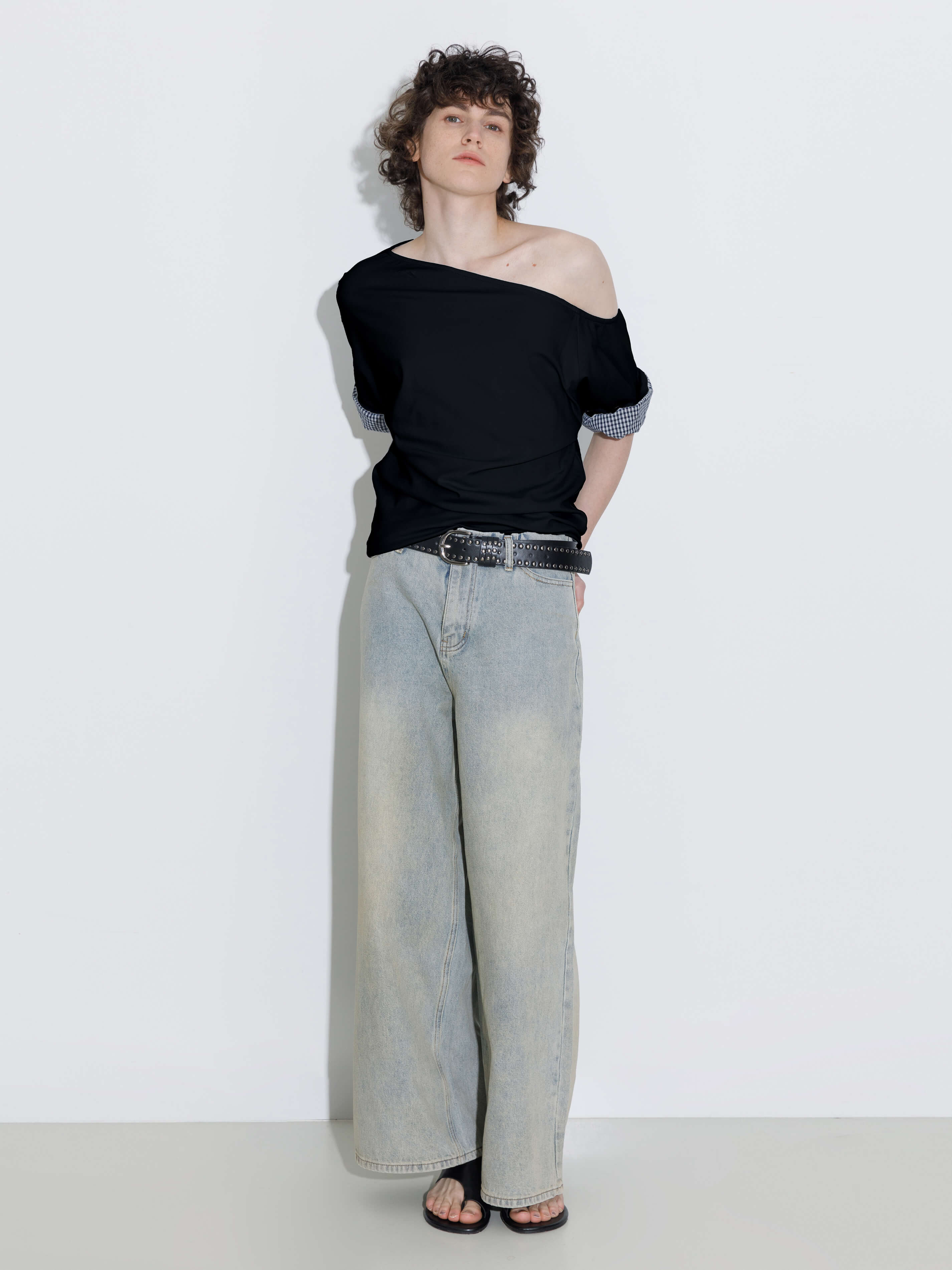 One-Shoulder Color-Block Short Sleeve Top-1