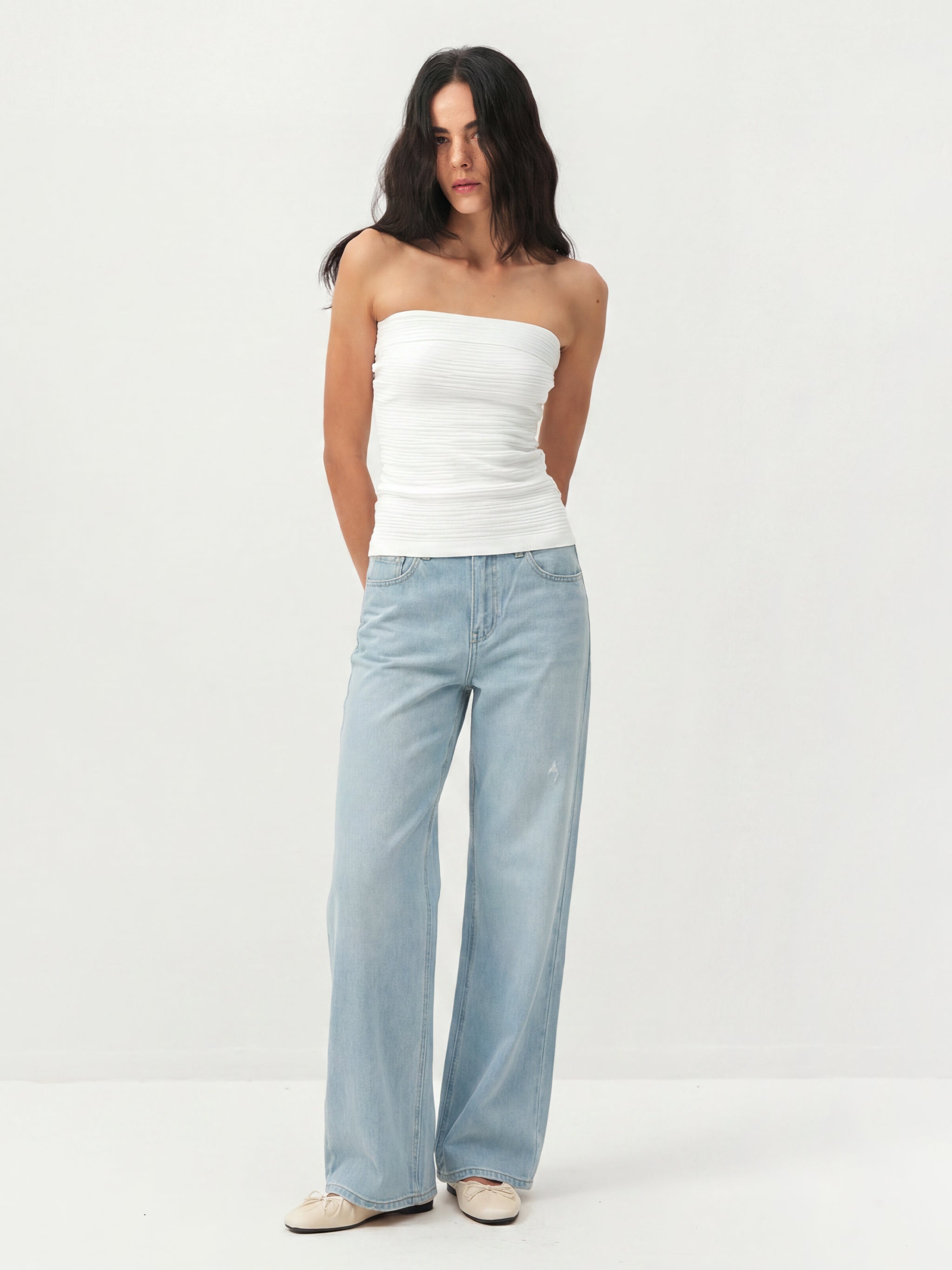 CUBIC High-Rise Straight-Leg Jeans