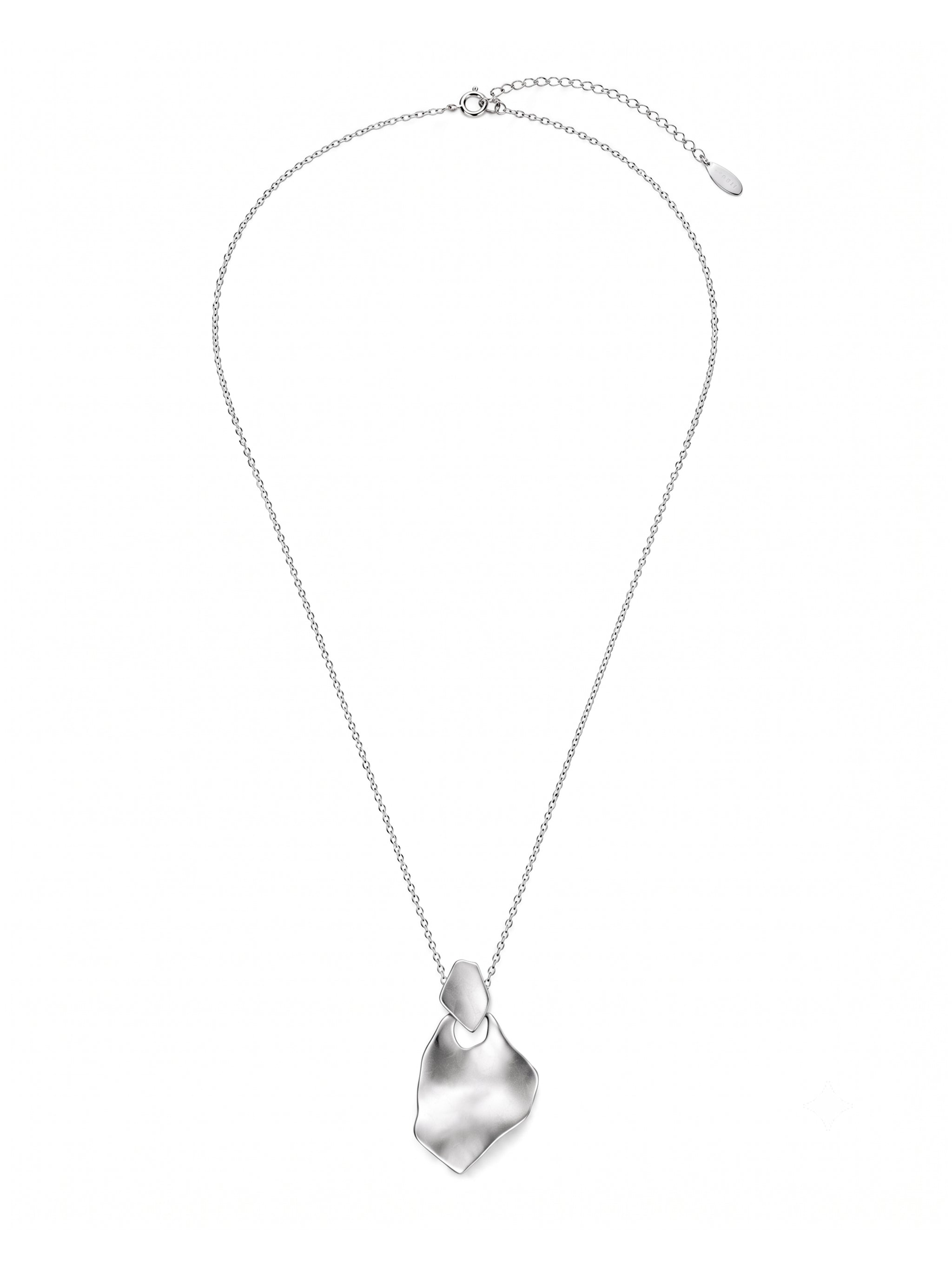 Irregular Hammered Silver Necklace-1