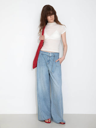 Wide-Leg Straight Jeans with Belt