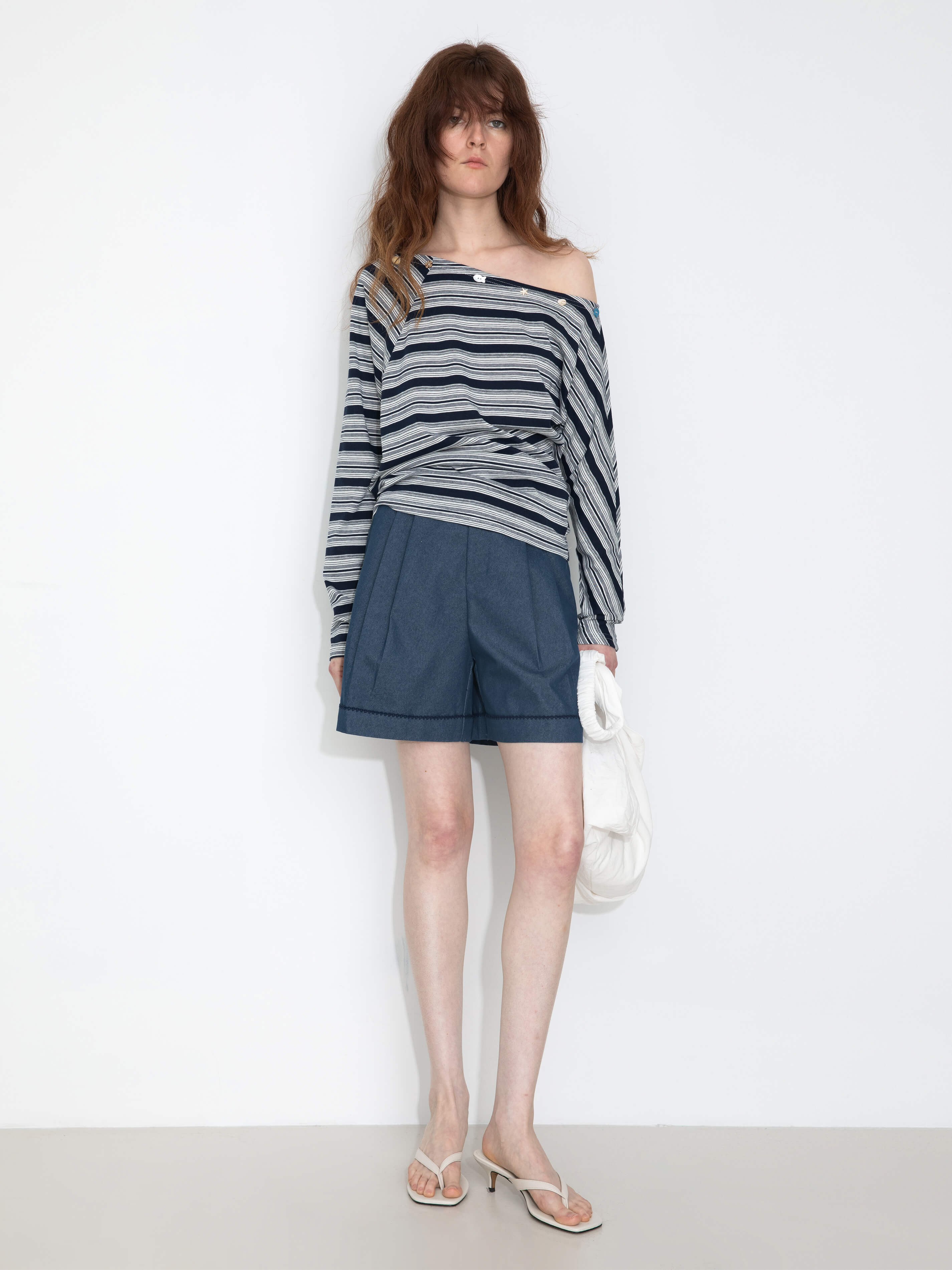 Pleated Wide-Leg Shorts-3
