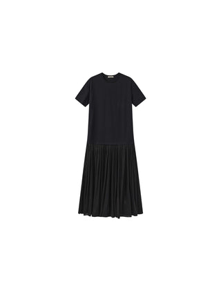 Oversized Round Neck Short Sleeve Pleated Dress