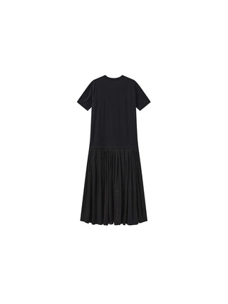 Oversized Round Neck Short Sleeve Pleated Dress