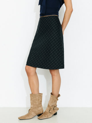 Straight-Cut Check Skirt