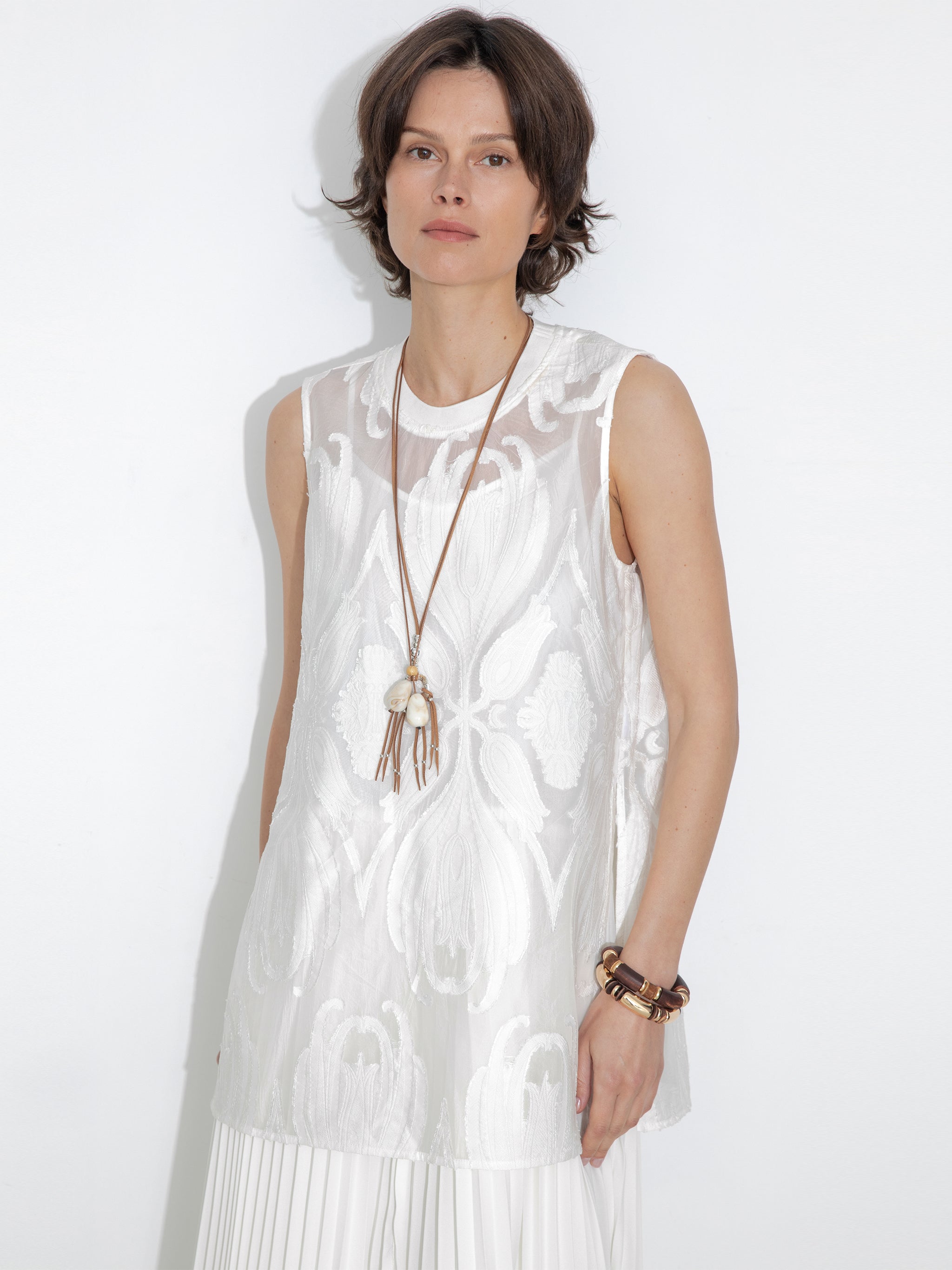 Sheer Patterned Sleeveless Pleated Skirt-2