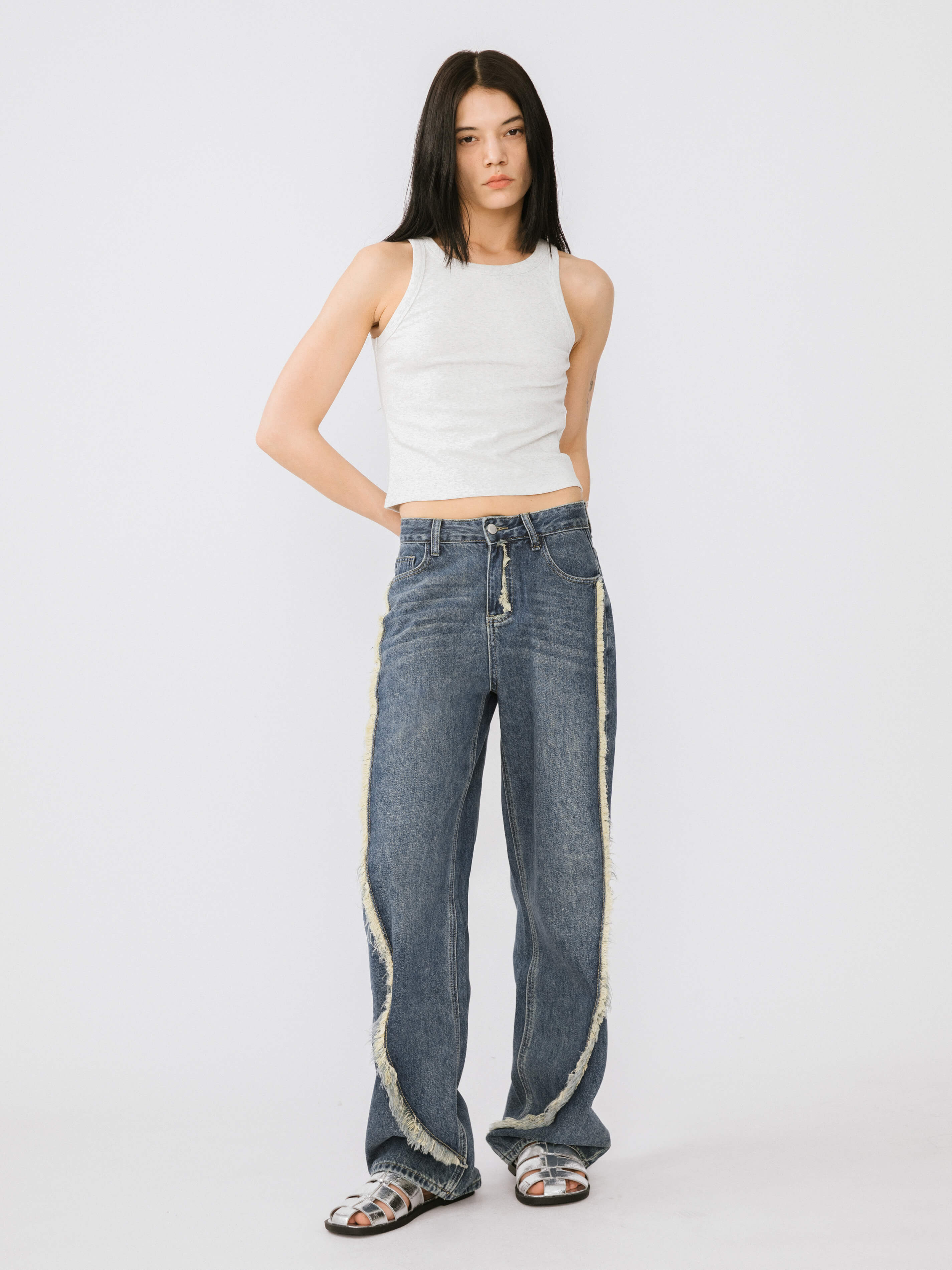 Straight Leg Distressed Detailed Jeans-2