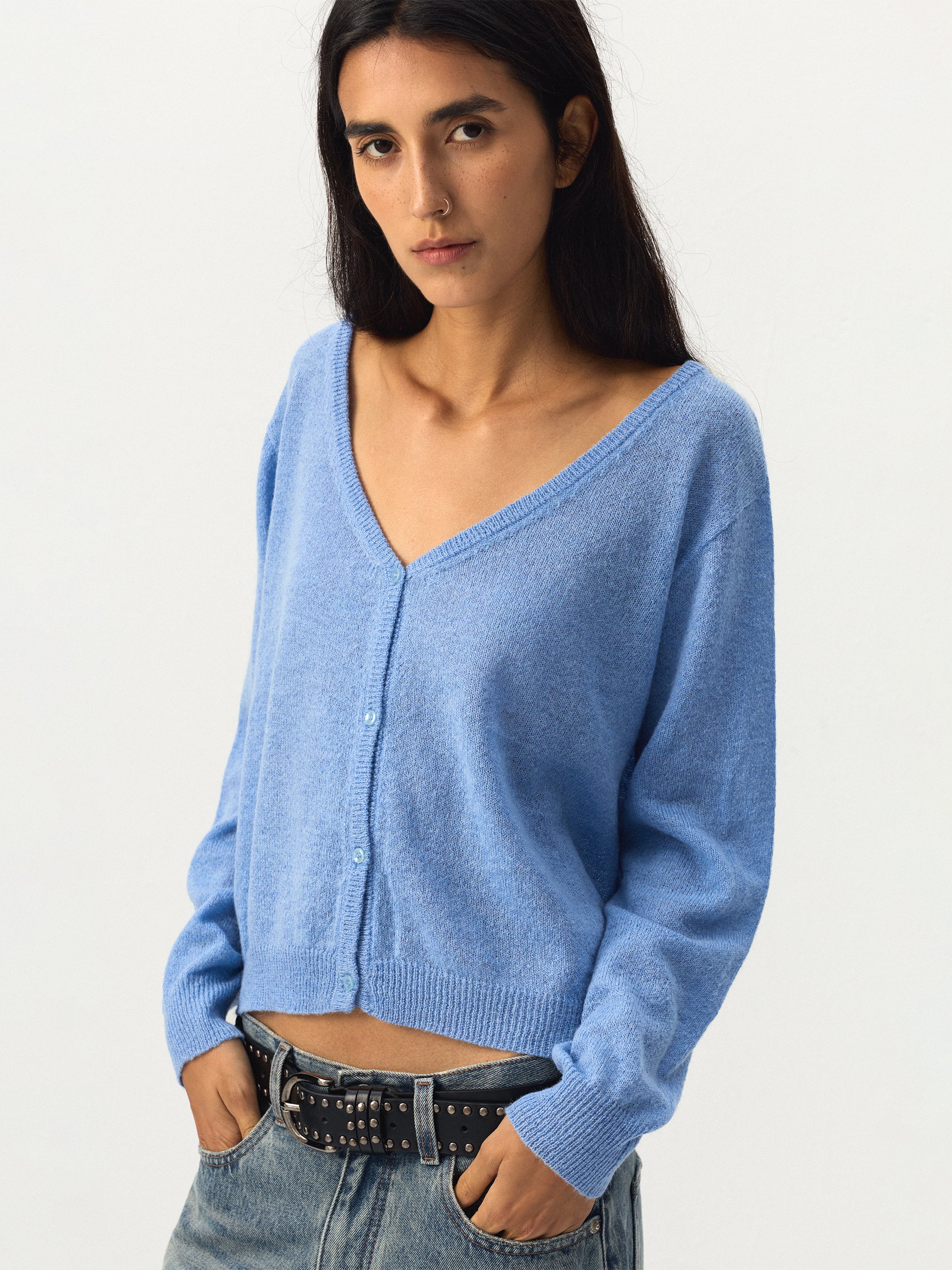 CUBIC Relaxed V-Neck Knit Cardigan-2