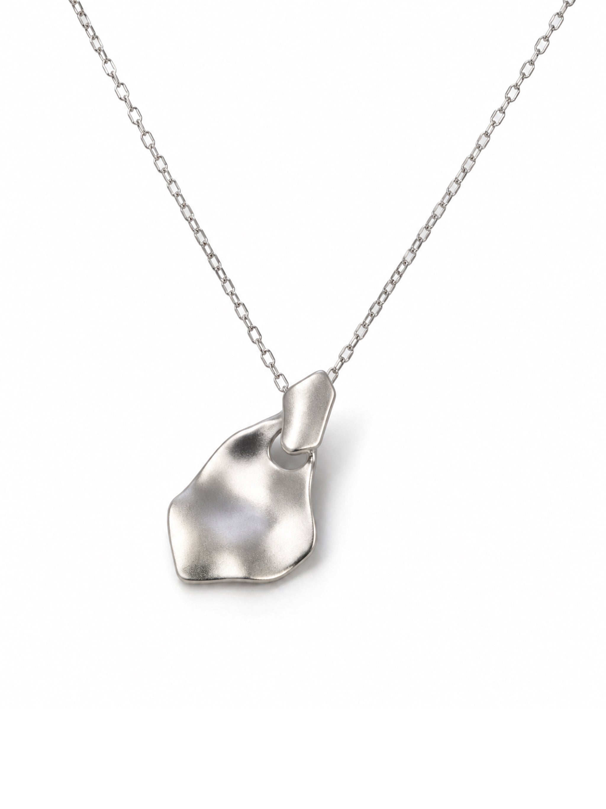 Irregular Hammered Silver Necklace-2