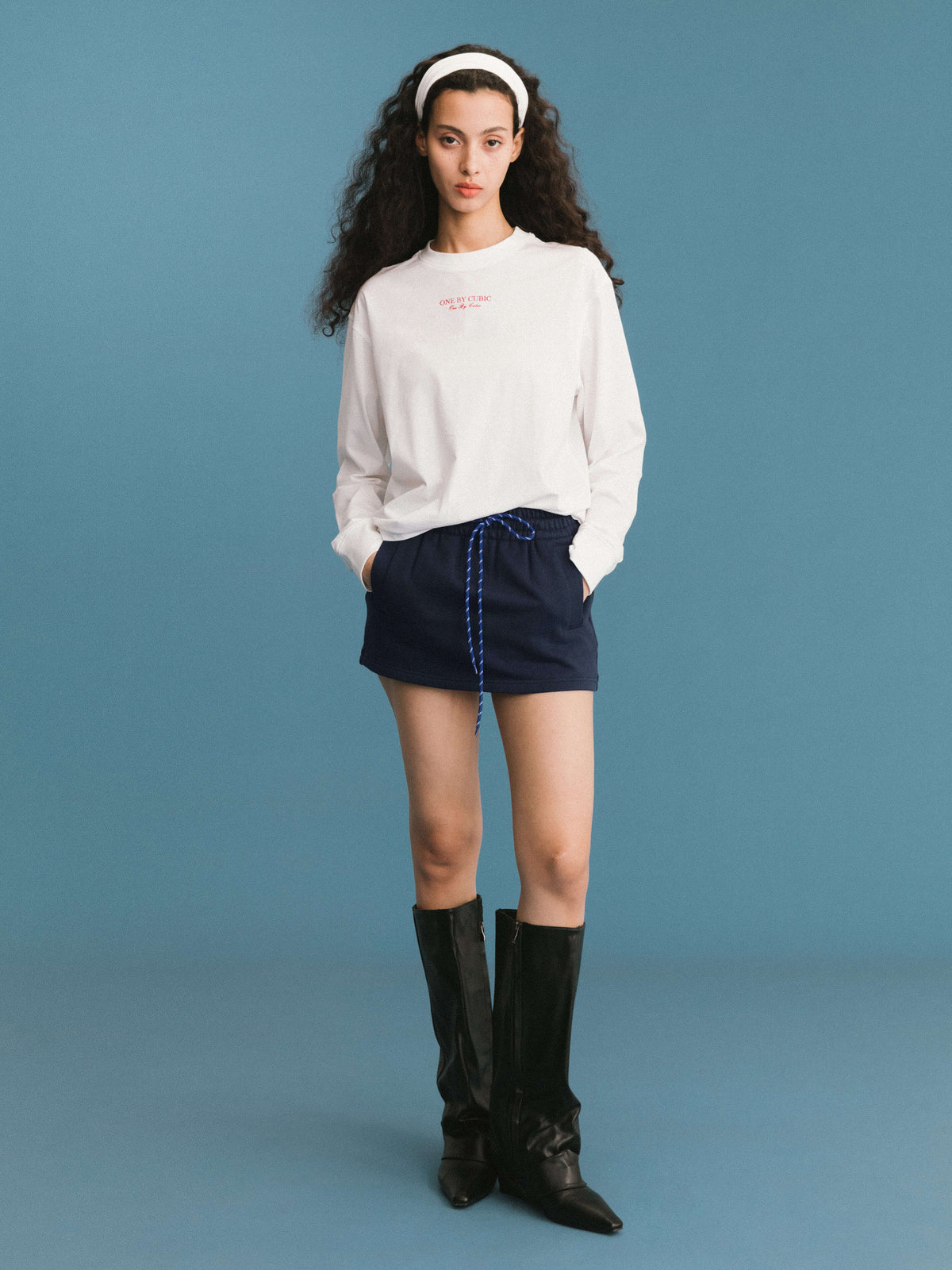 ONE BY CUBIC White Oversized Sweatshirt-2