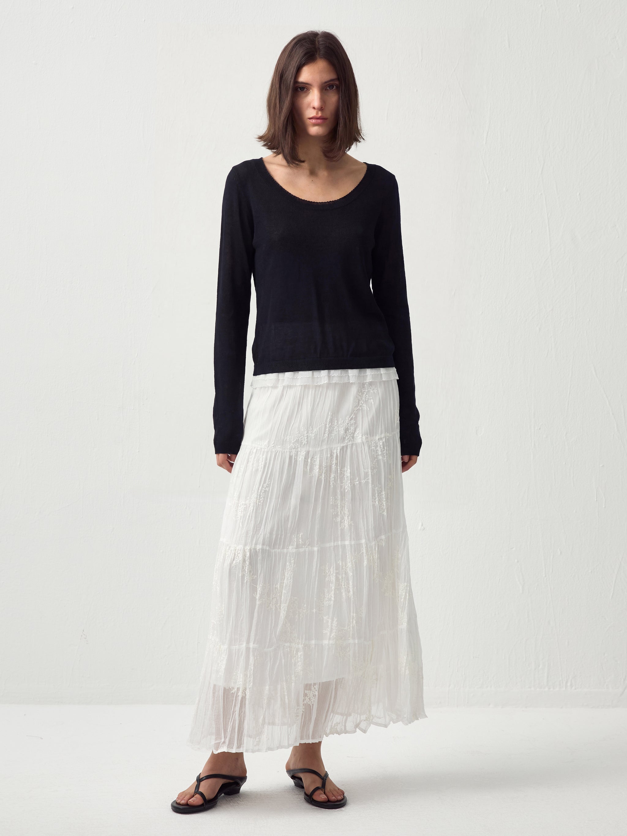 CUBIC Lace Trim Cropped Knit Top-5