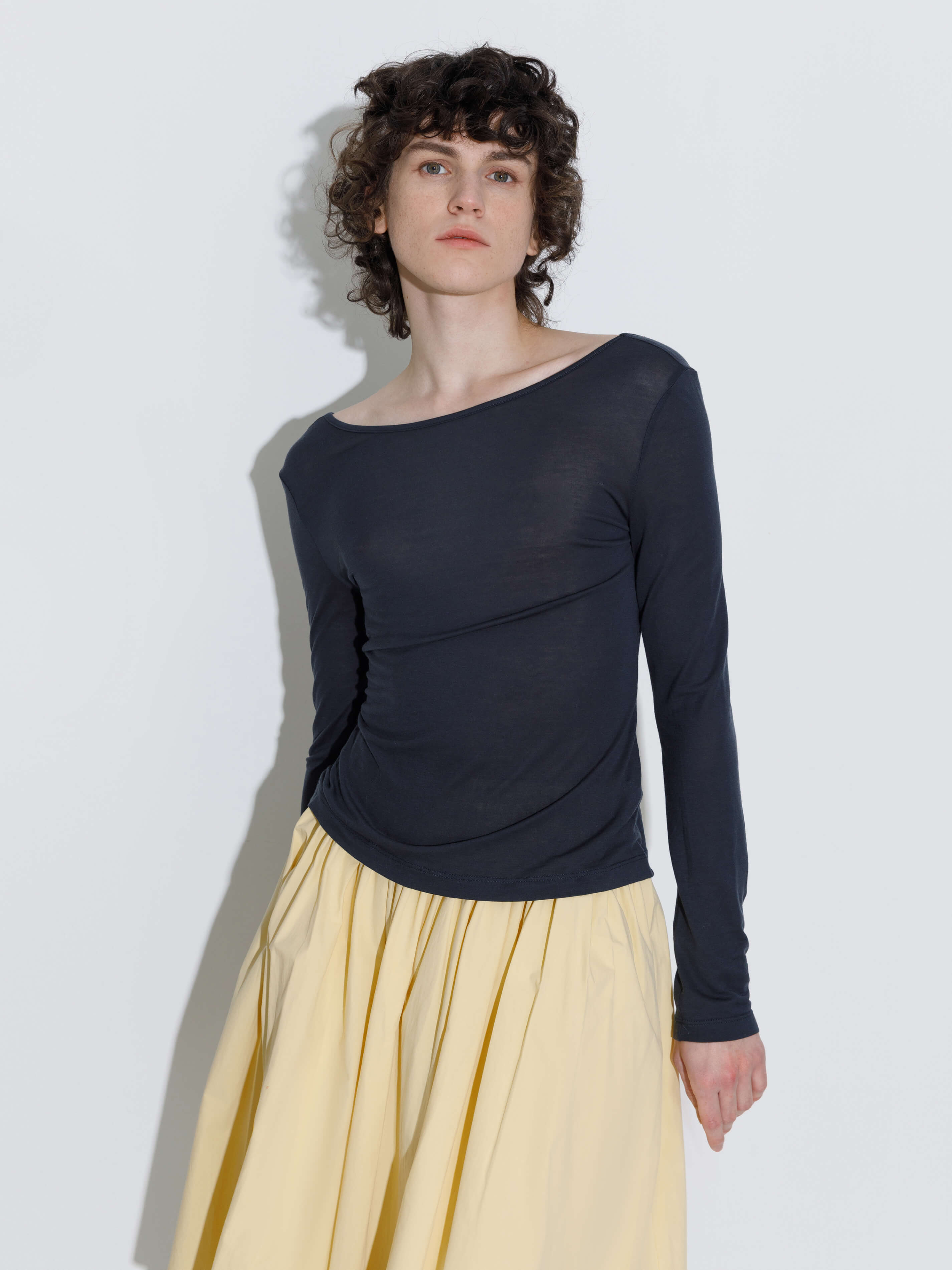 Backless Deep U-Neck Sheer Knit Top-9
