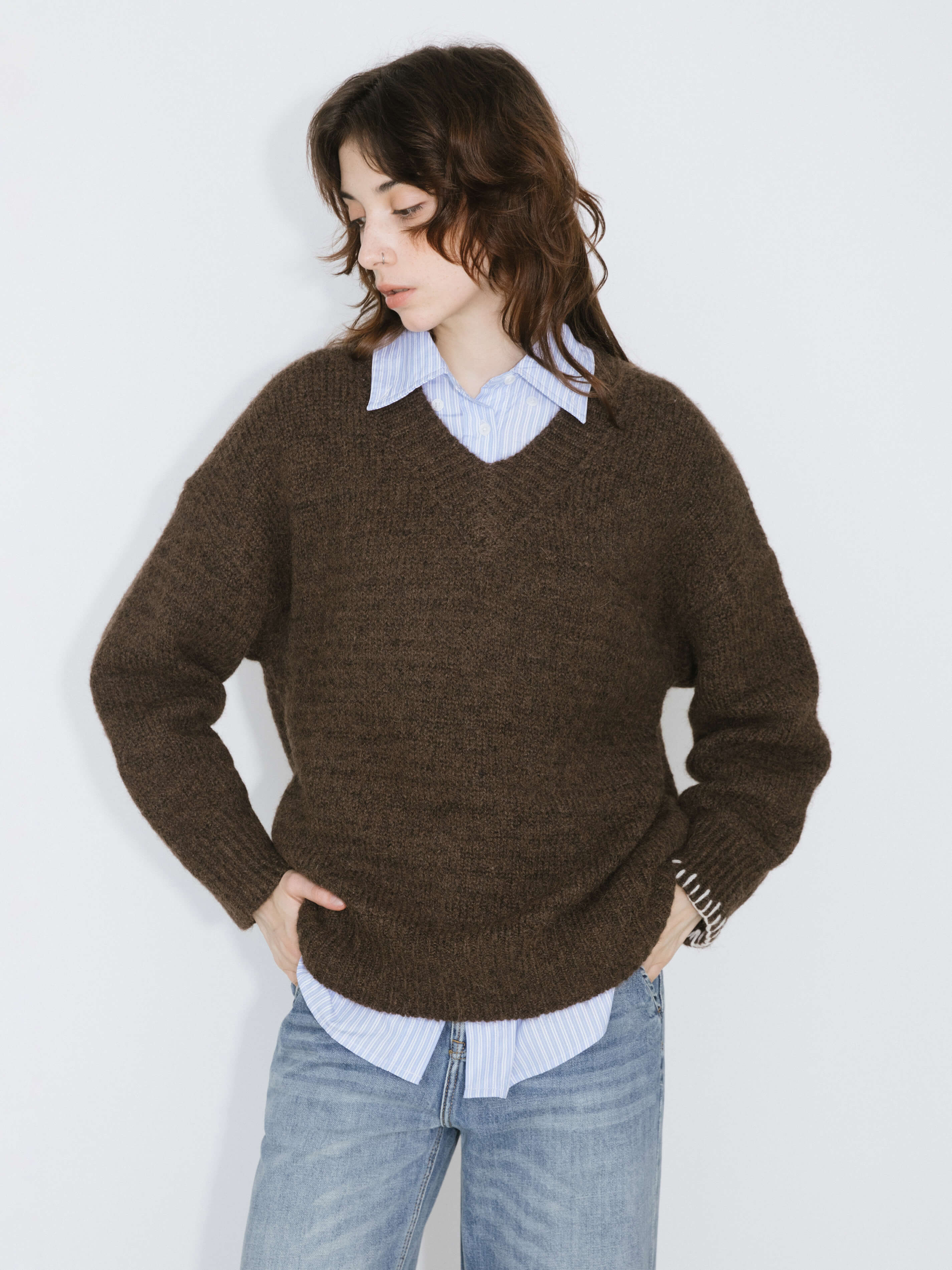 V-Neck Alpaca Knitwear Jumper-2