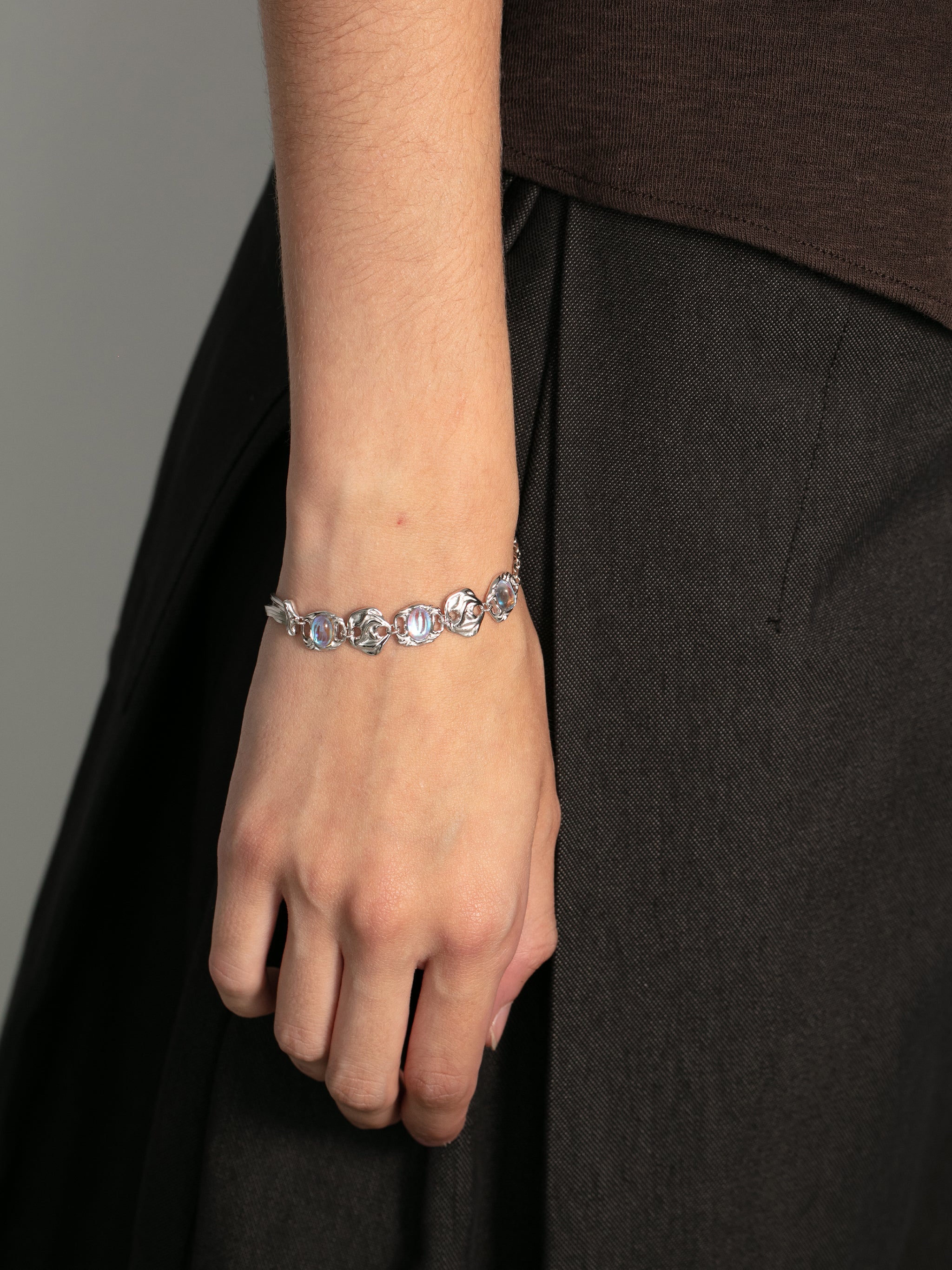 Textured Gemstone Chain Bracelet-2
