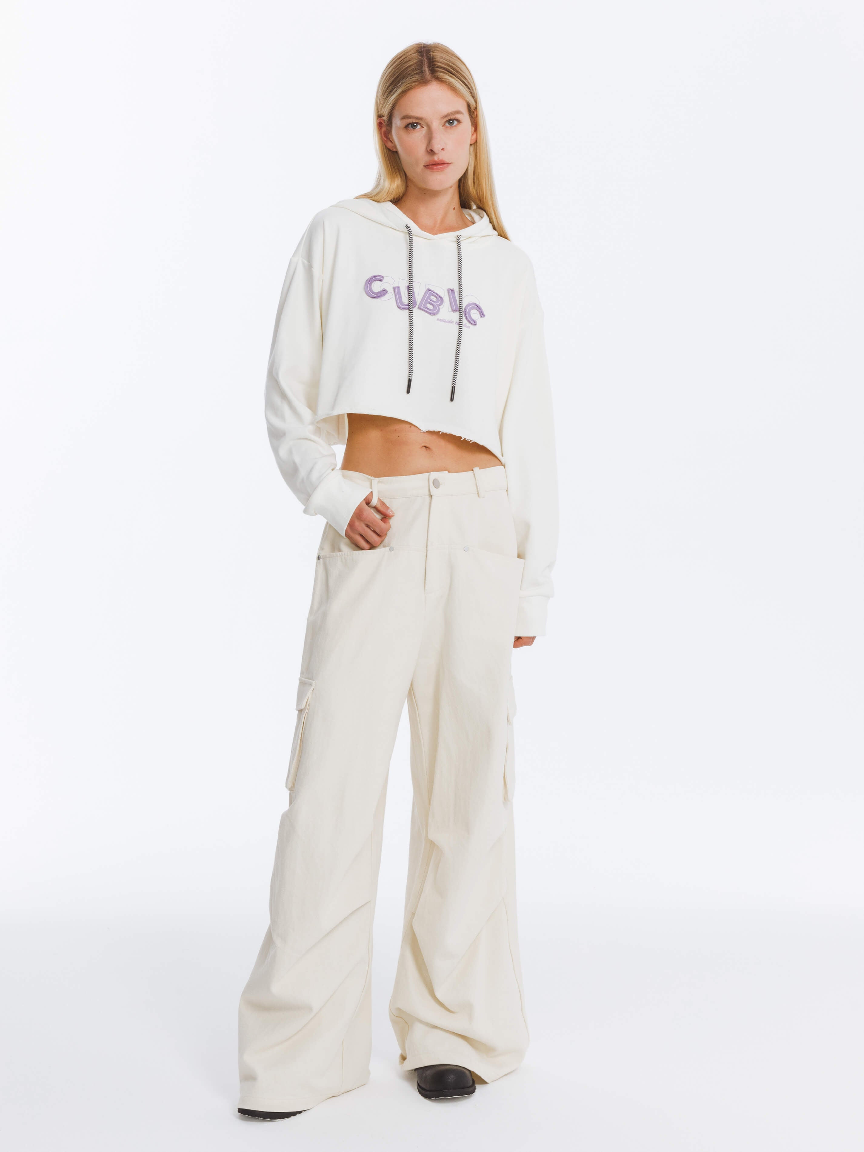 CUBIC Print Hooded Cropped Sweatshirt-2