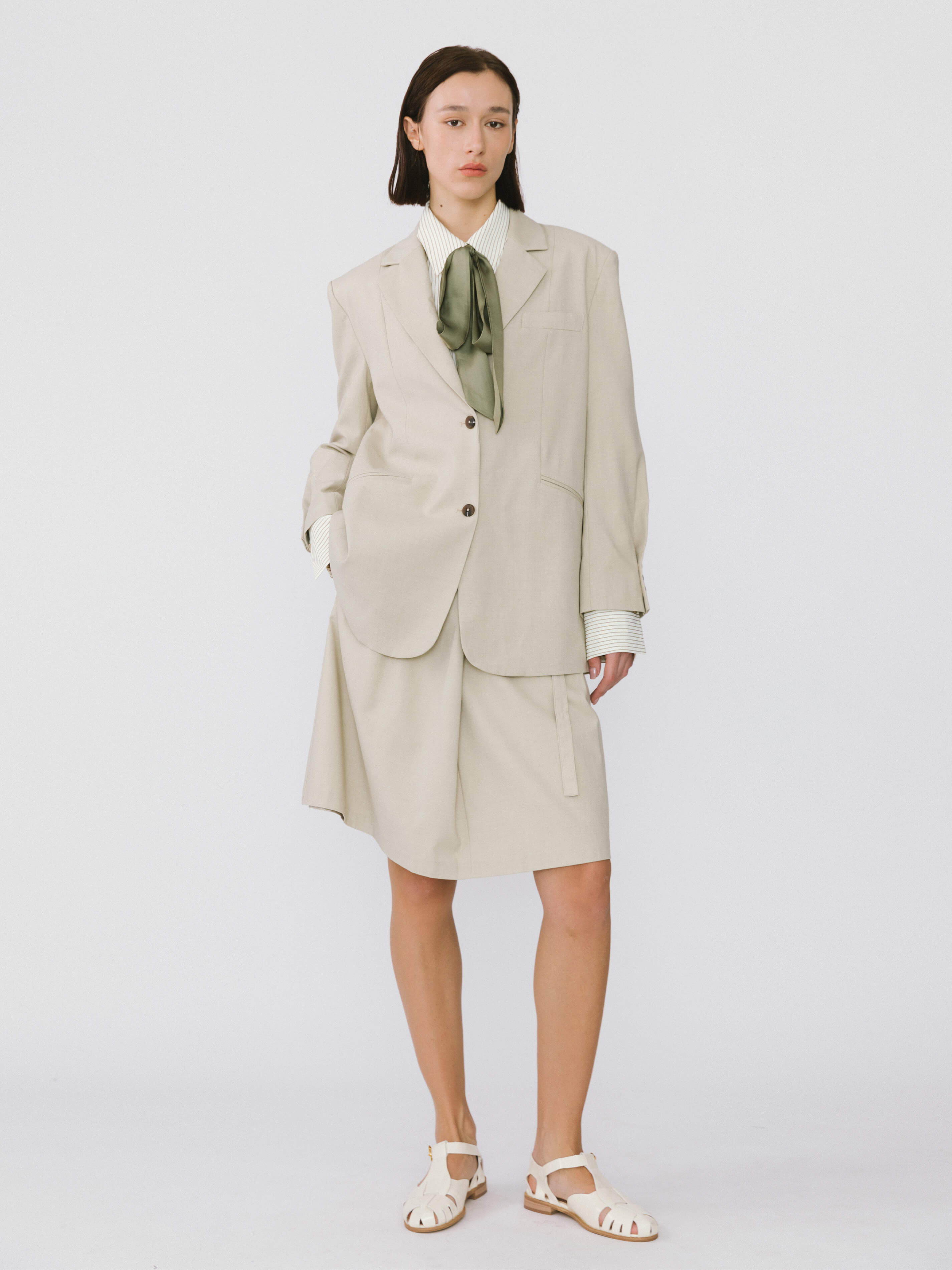 Oversized Shoulder Single Breasted Blazer with Wool Blend-2