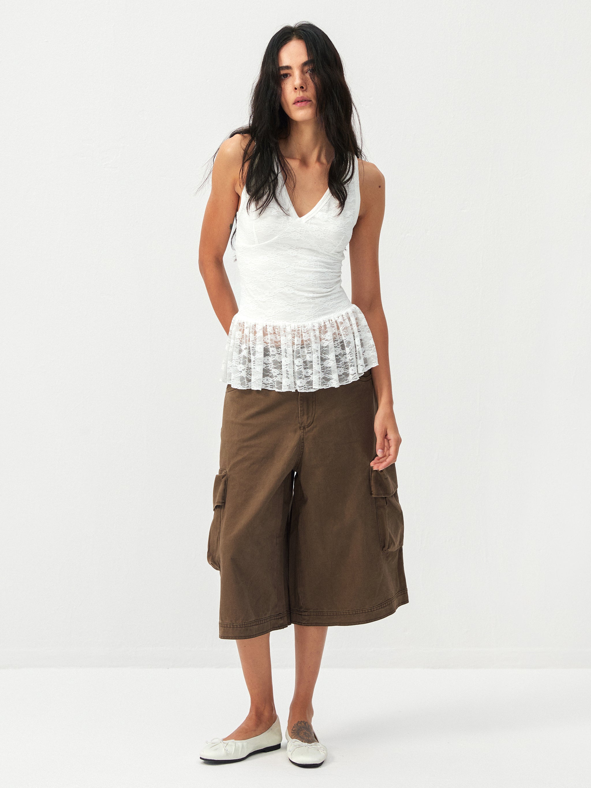 CUBIC Lace V-Neck Peplum Tank Top-2