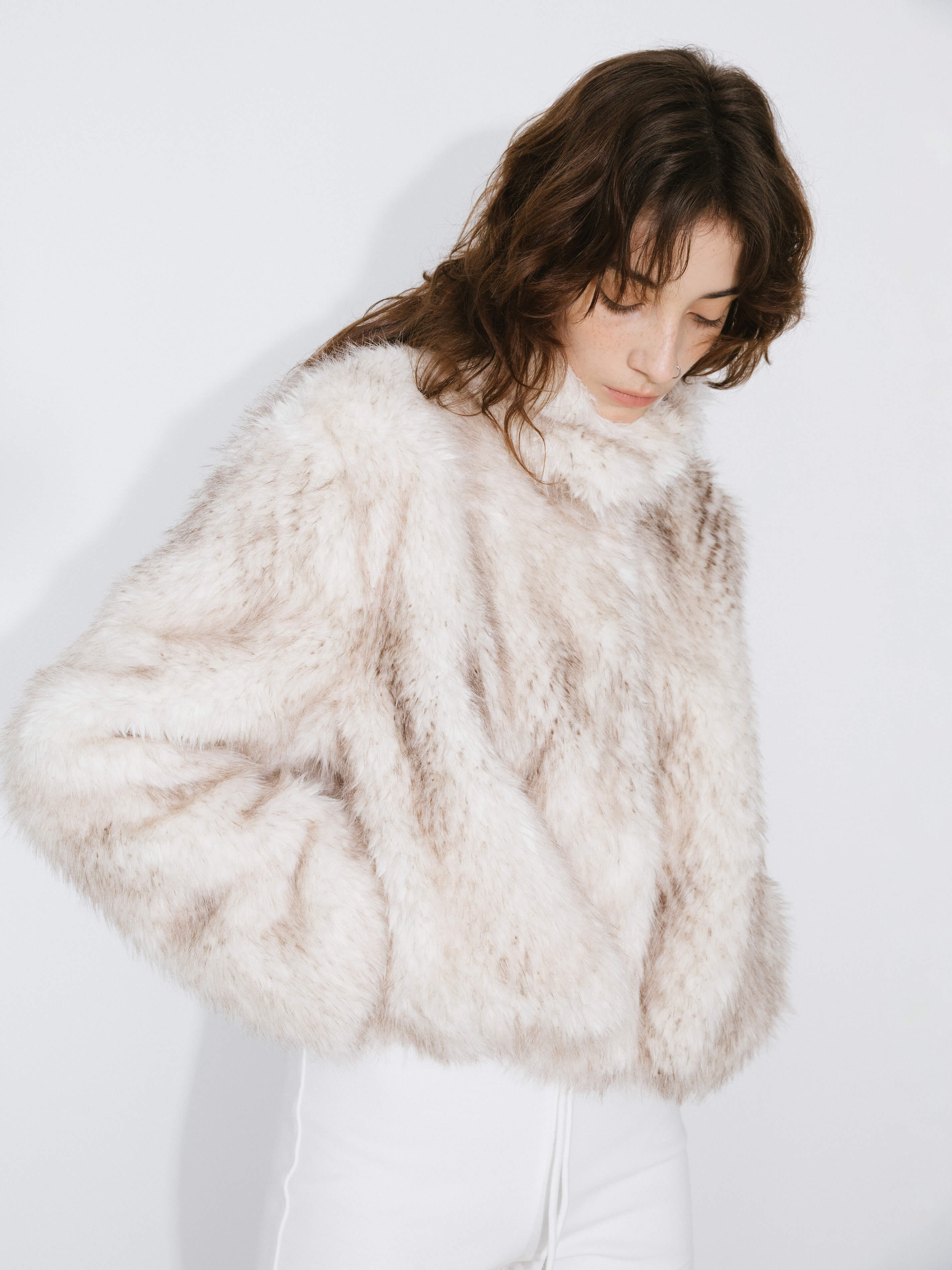 Faux Fur Short Coat-2