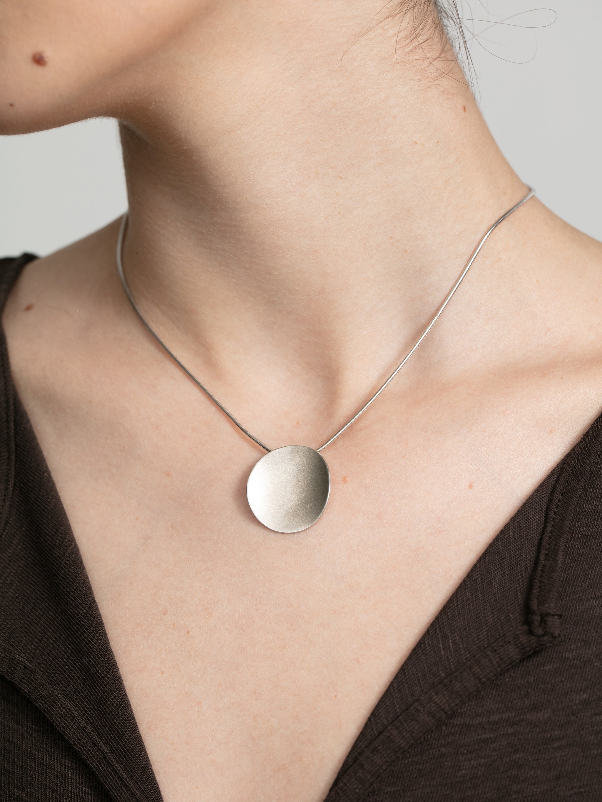 Curved Disc Pendant Necklace-2