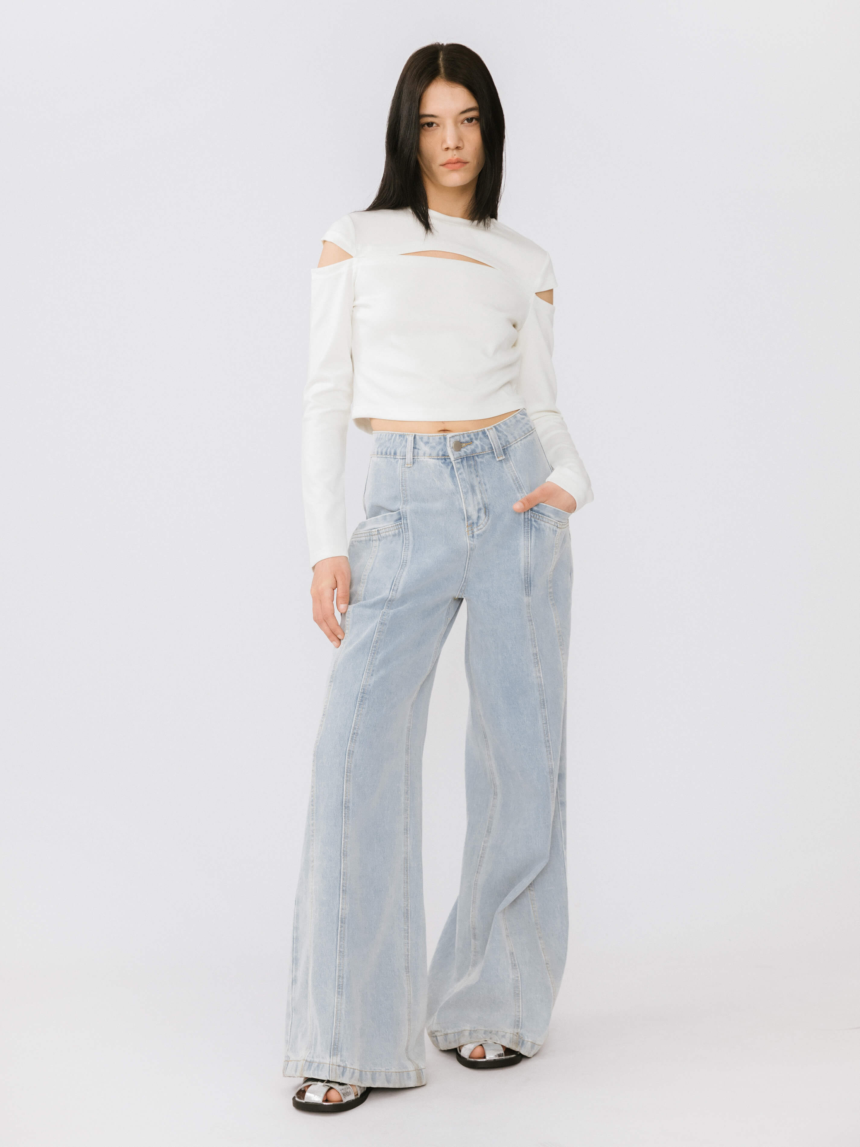 Cut Out Long Sleeve Crop Top-2