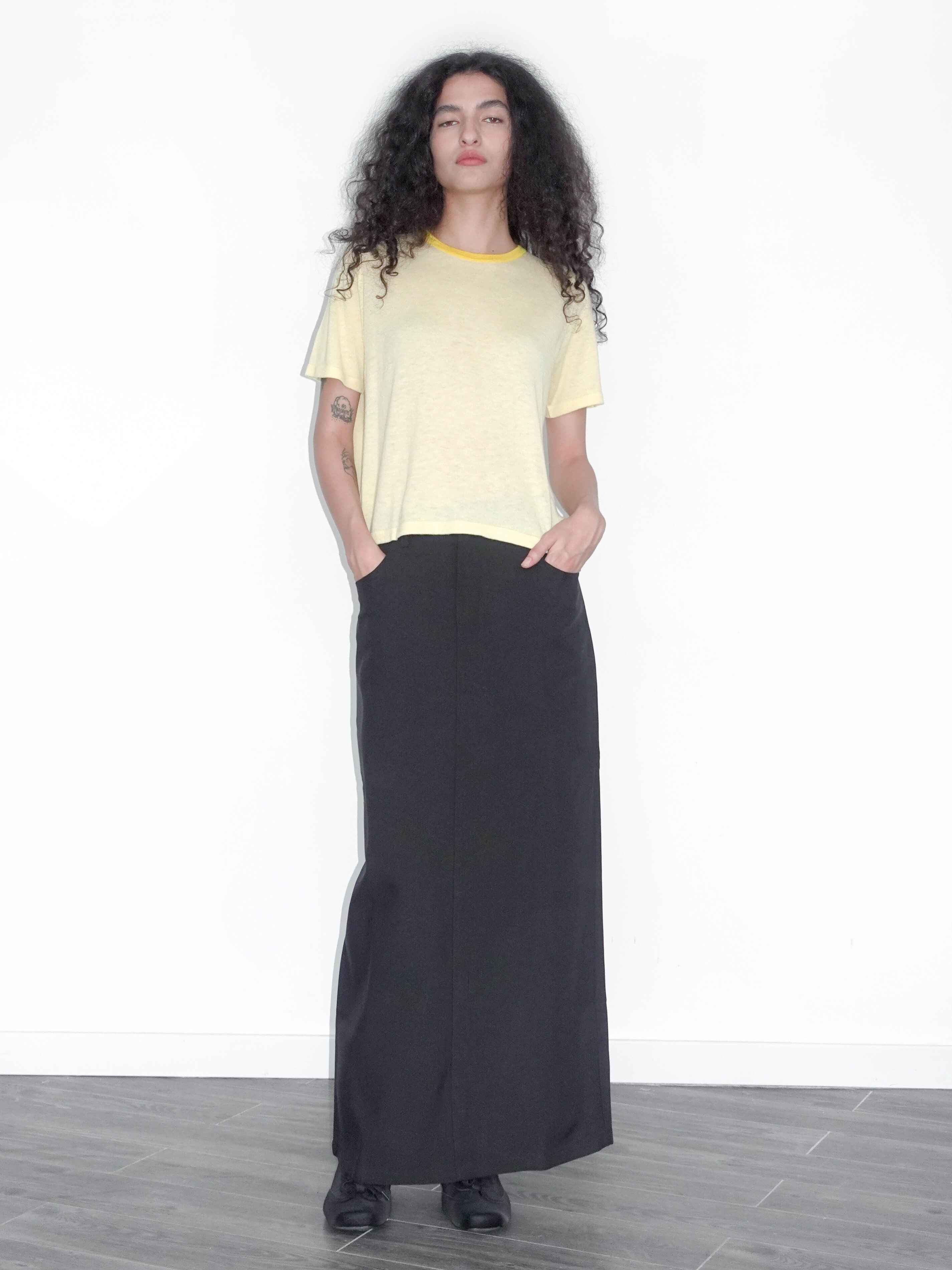 Contrast Color T-shirt with Wool Blend-8