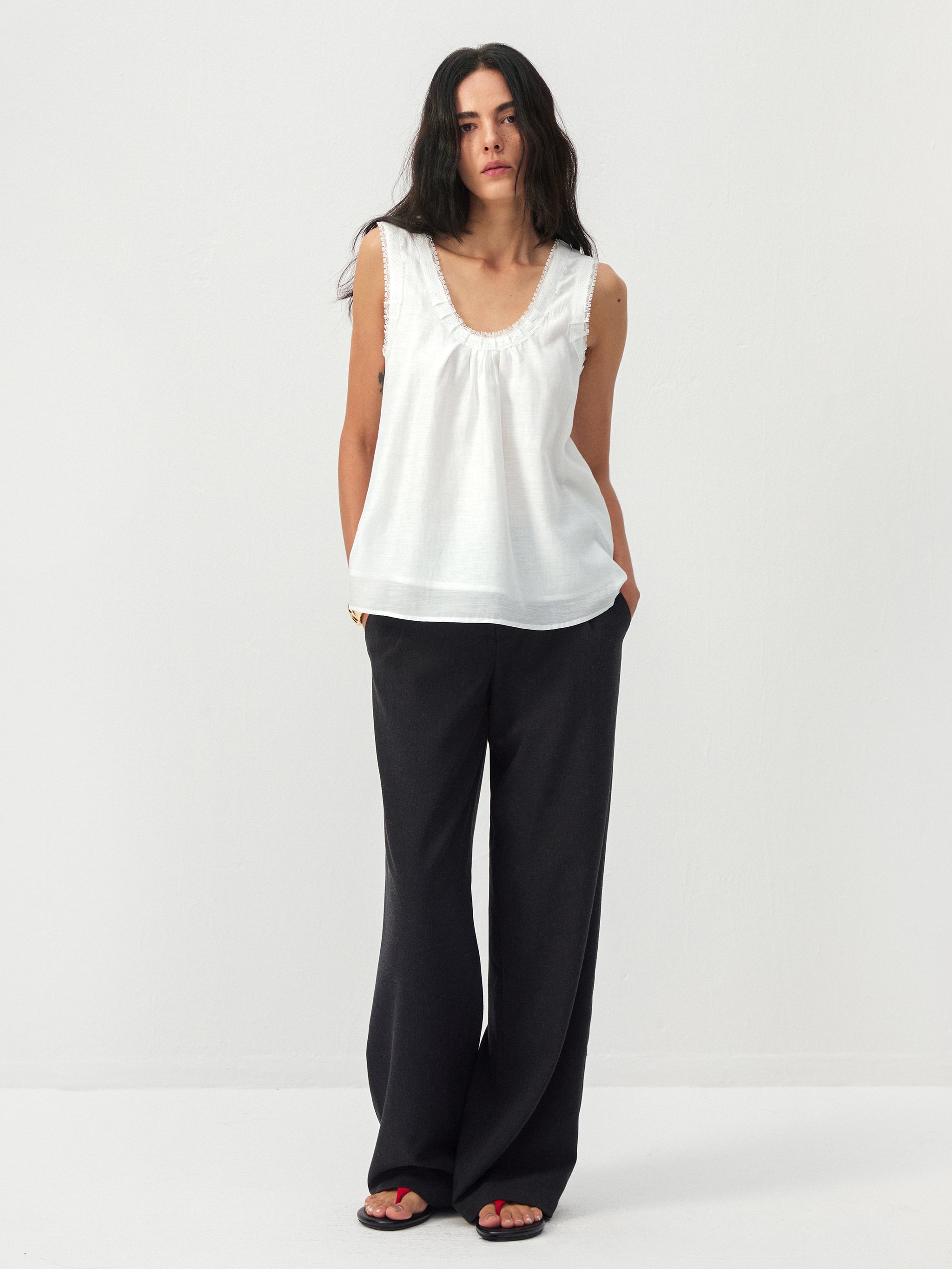 CUBIC Lace Trim Scoop Neck Sleeveless Top-2