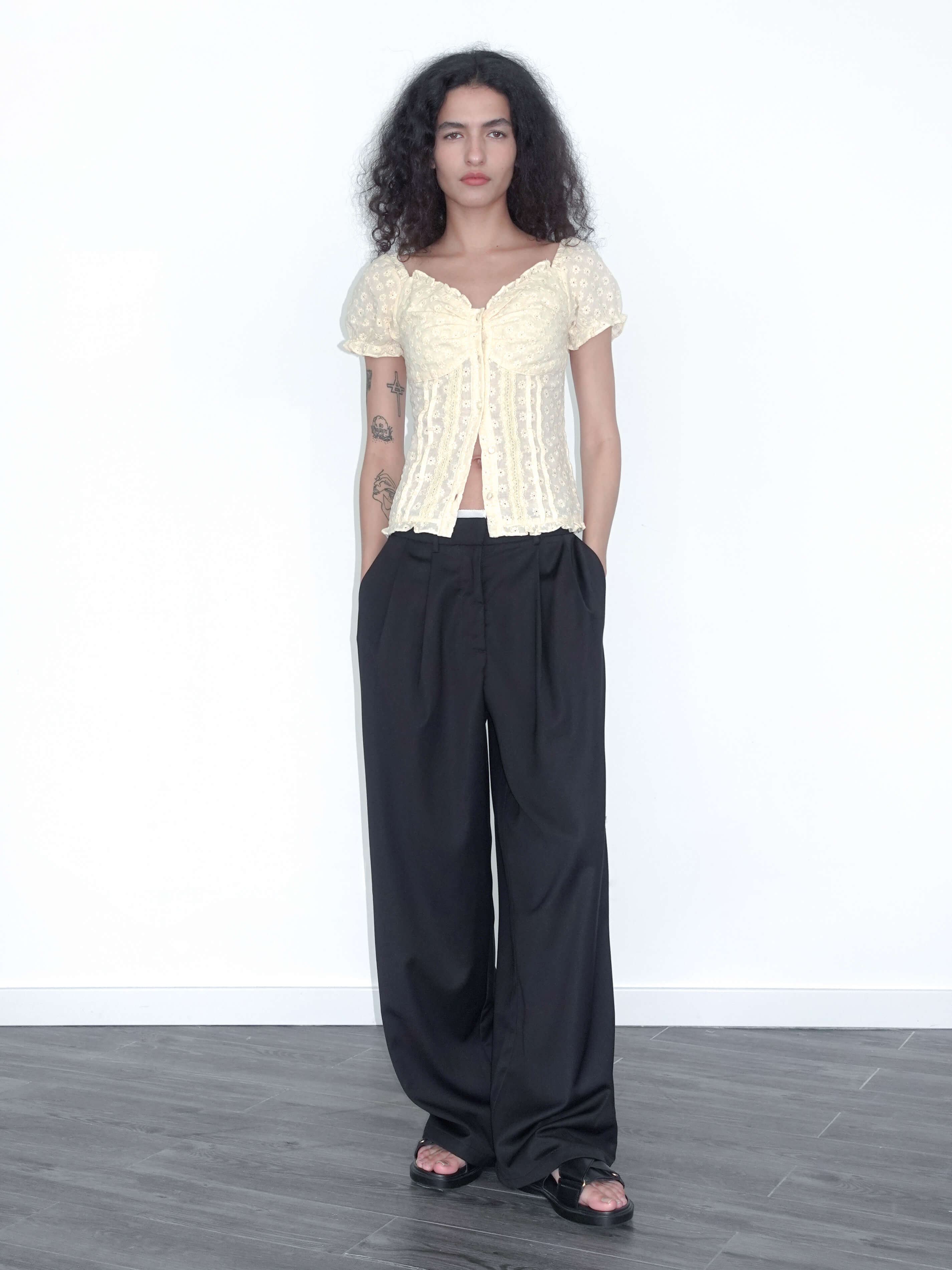 Embroidered Lace Puff Sleeve T-Shirt-2