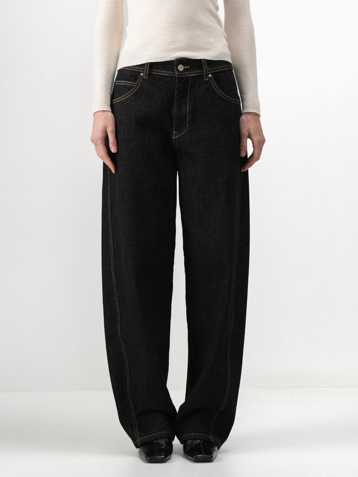 CUBIC Mid-Rise Tapered Raw Denim Jeans-2