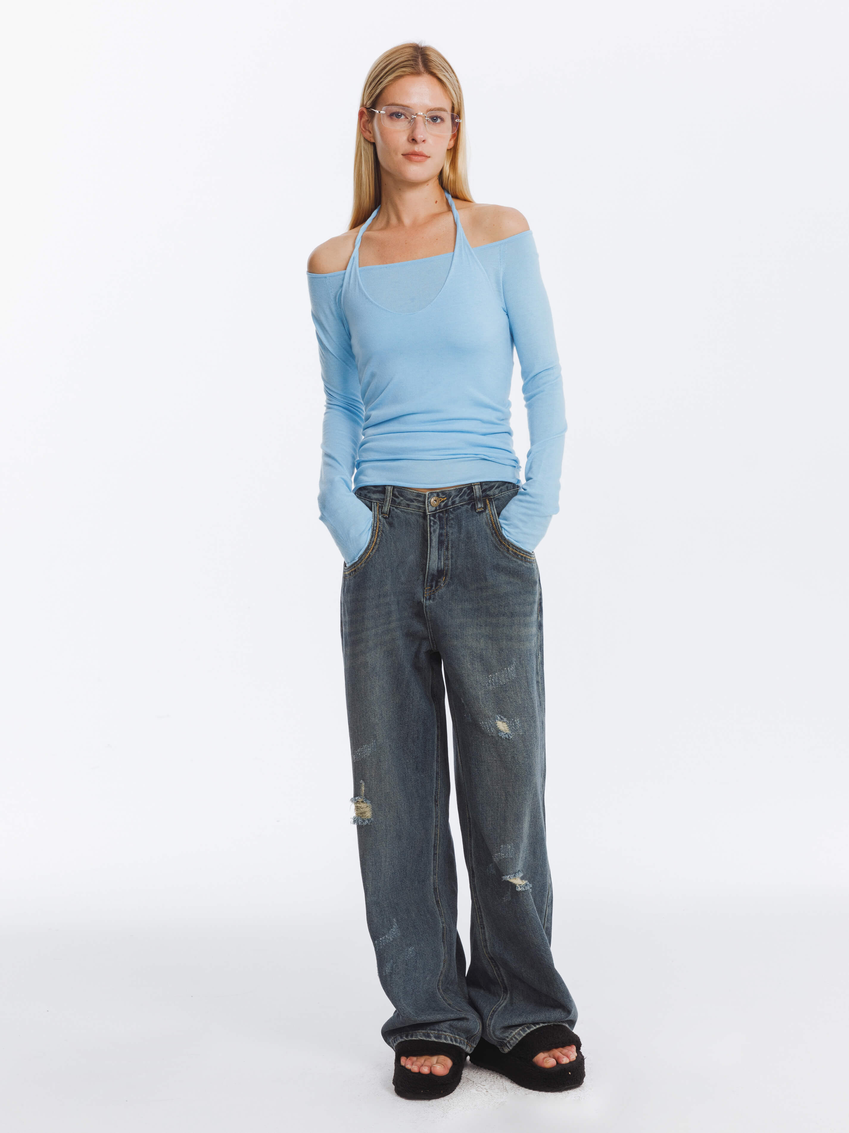 Hole Washed Straight Jeans-2