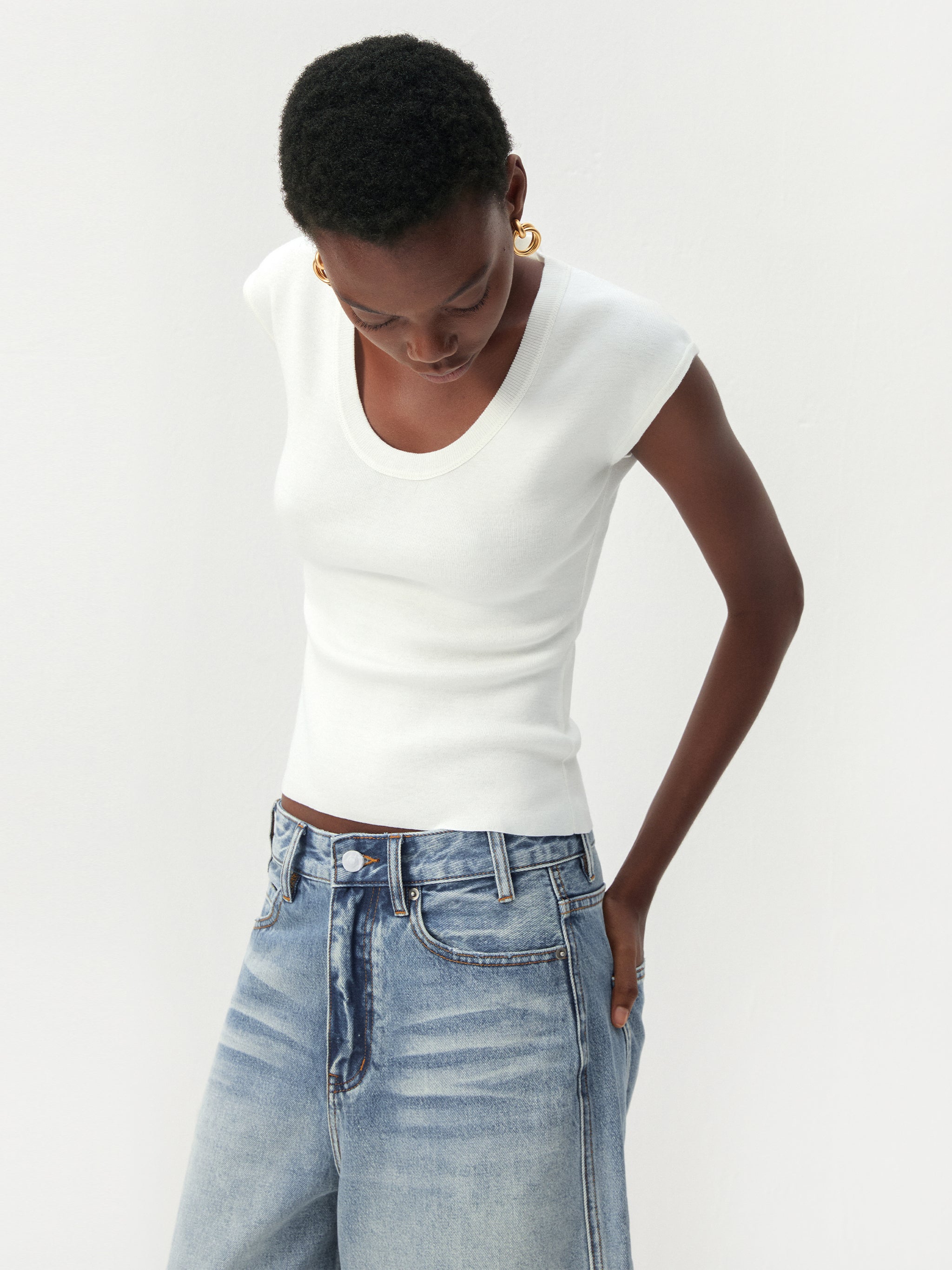 CUBIC Lyocell-Blend Minimalist U-Neck Top-2