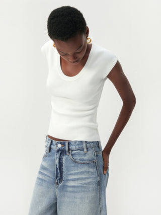 CUBIC Lyocell-Blend Minimalist U-Neck Top