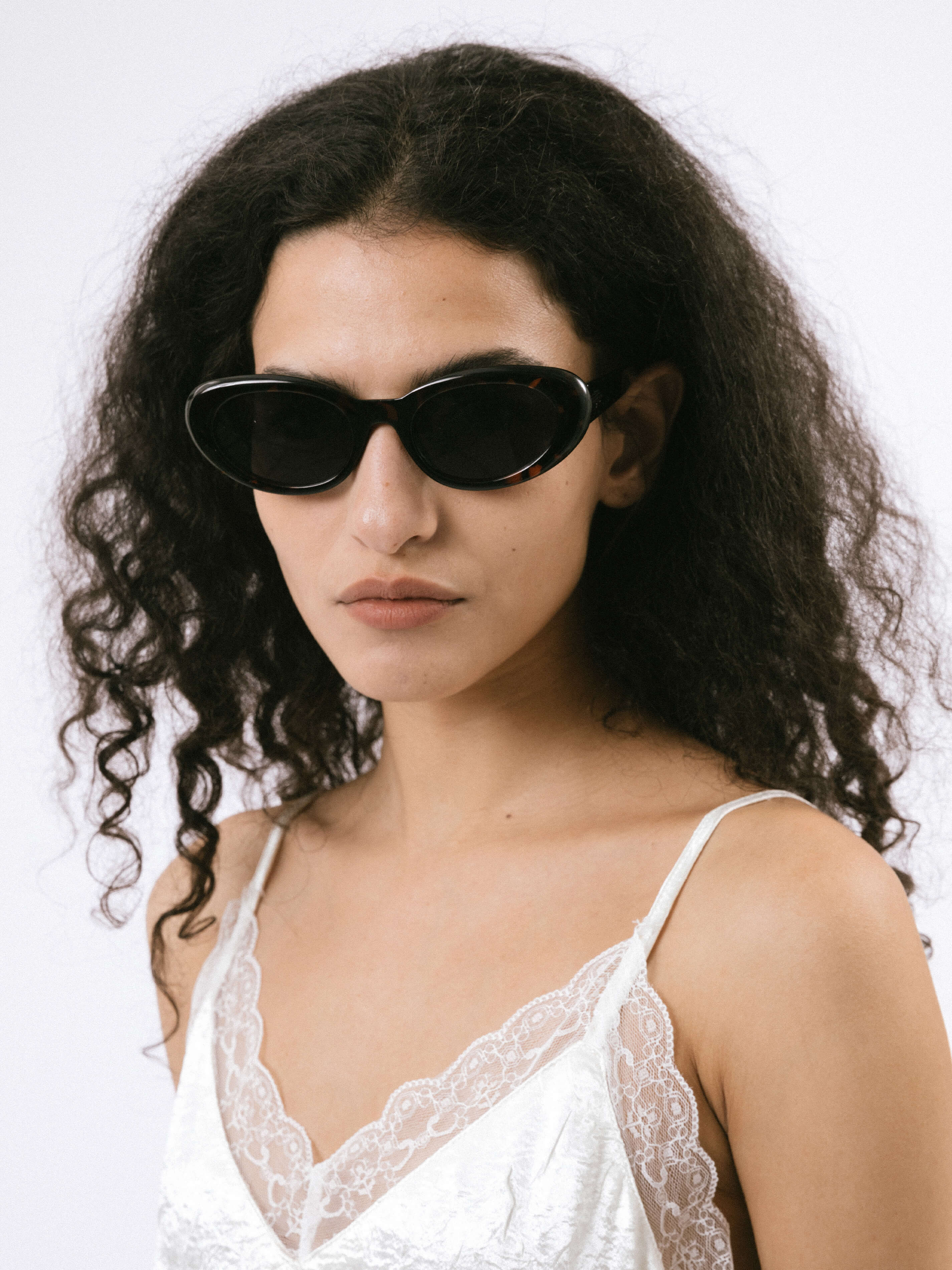 Cat-Eye Sunglasses-3