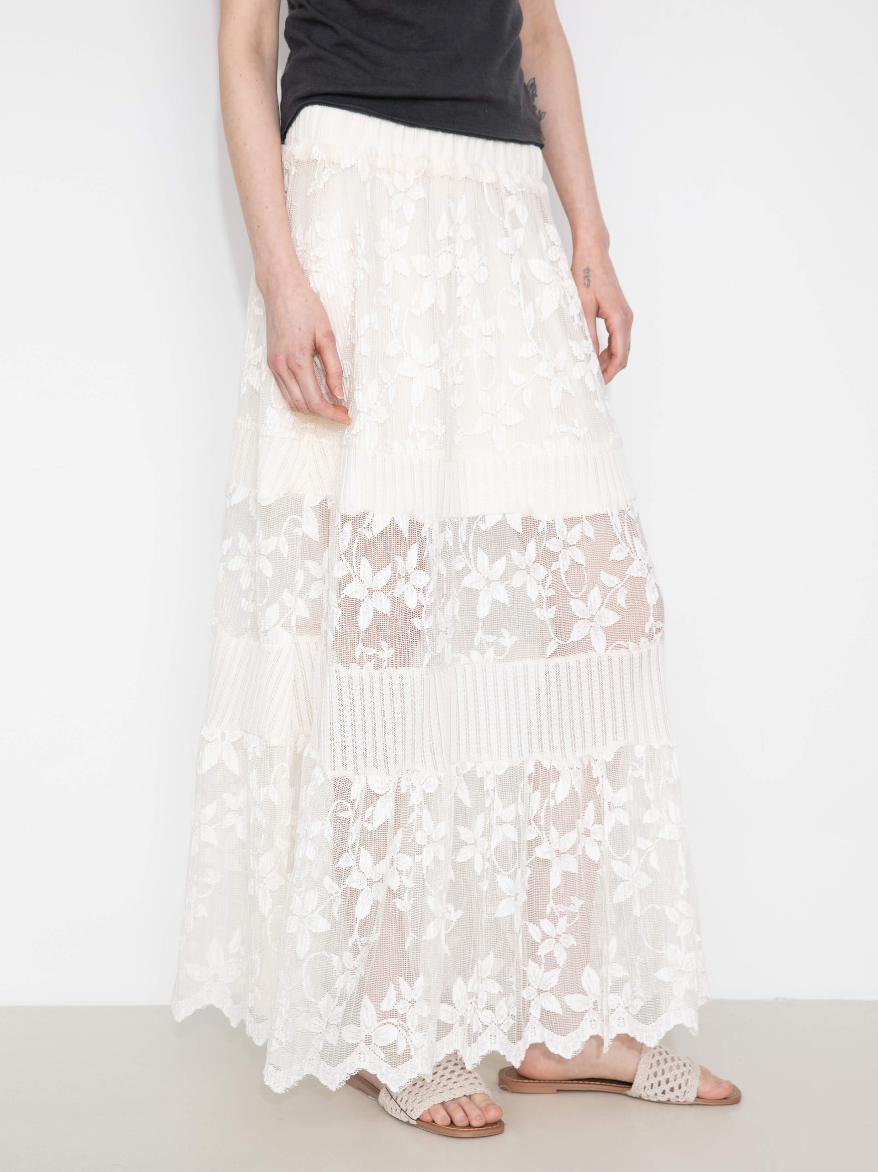 Textured Floral Print Lace Panel Skirt-2