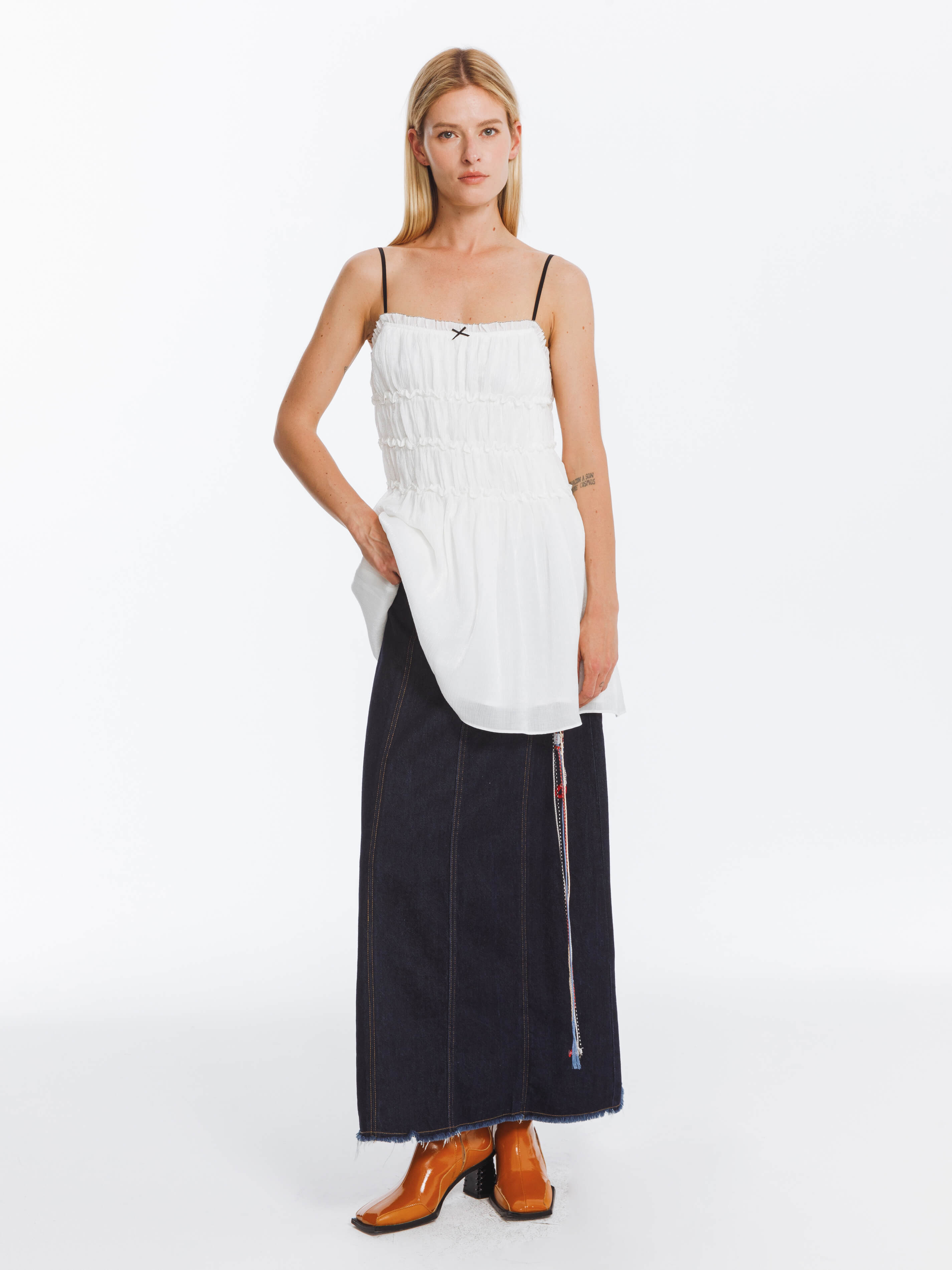 Fit Lace Pleated Sling Dress-5