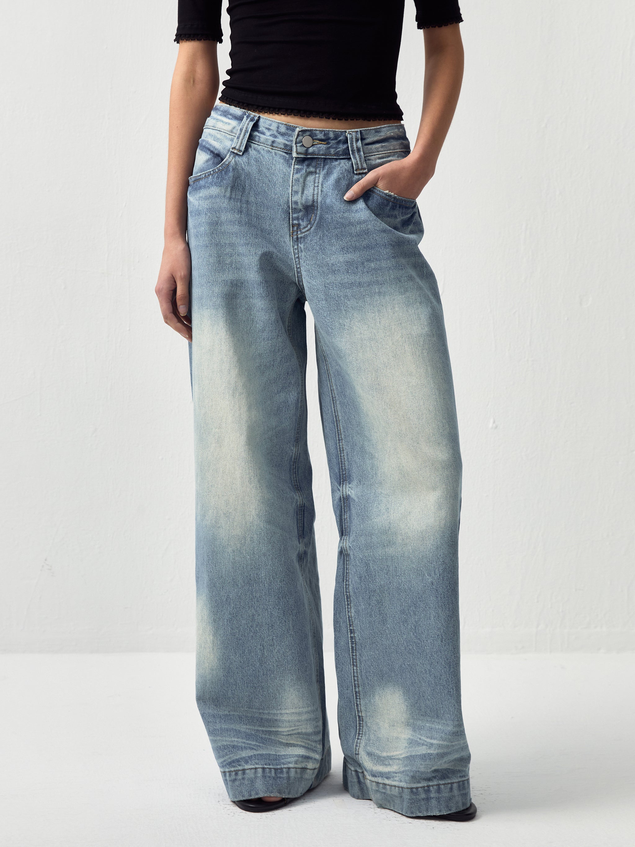 CUBIC Vintage Low-Rise Wide-Leg Jeans-2