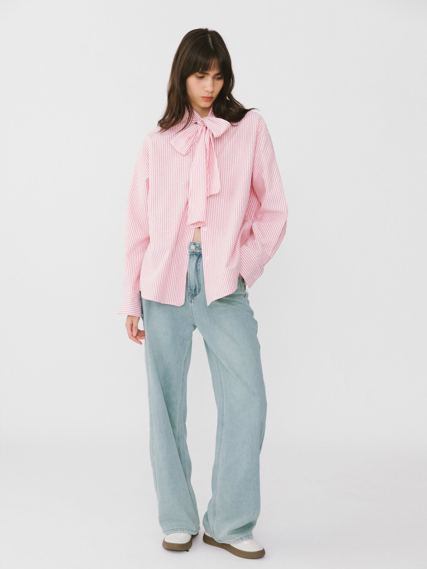 Pinstripe Long Sleeves Shirt with Tie Down Collar-3