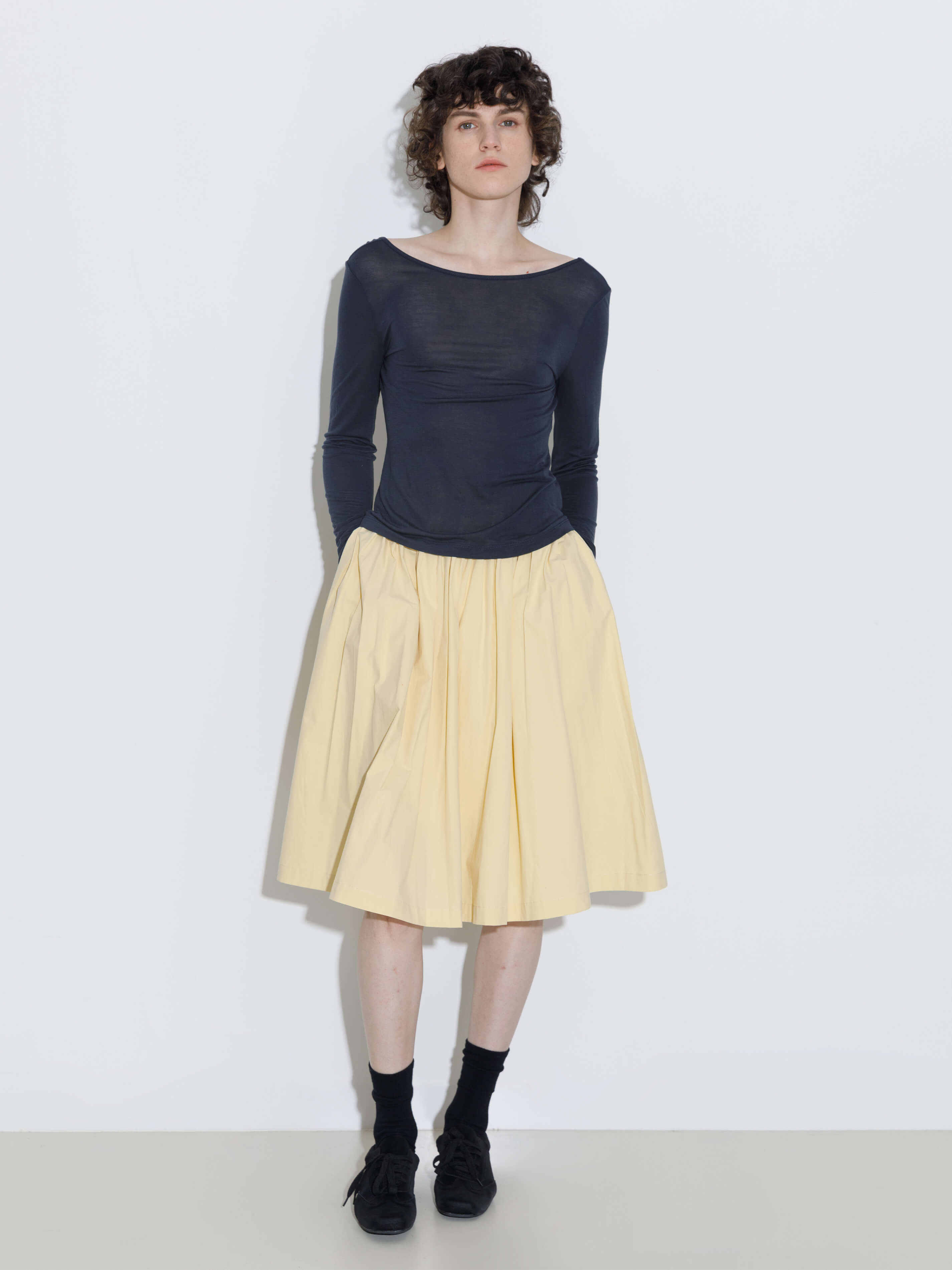 Backless Deep U-Neck Sheer Knit Top-11