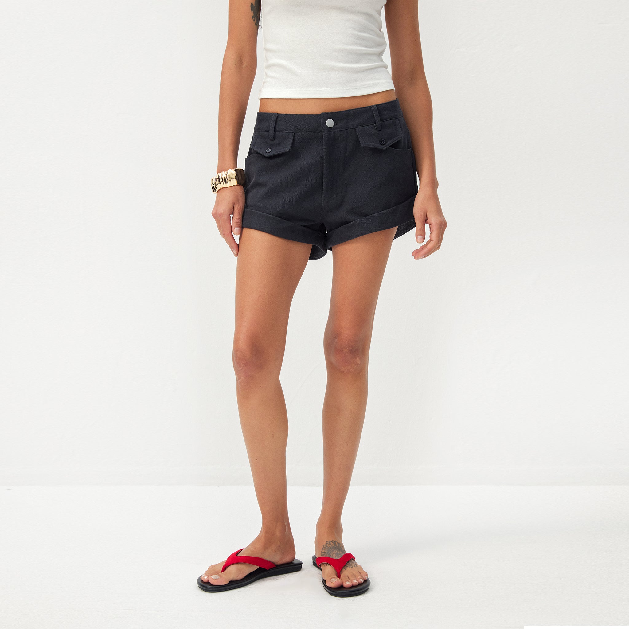 CUBIC Cotton-Blend Rolled-Cuff Utility Shorts-3