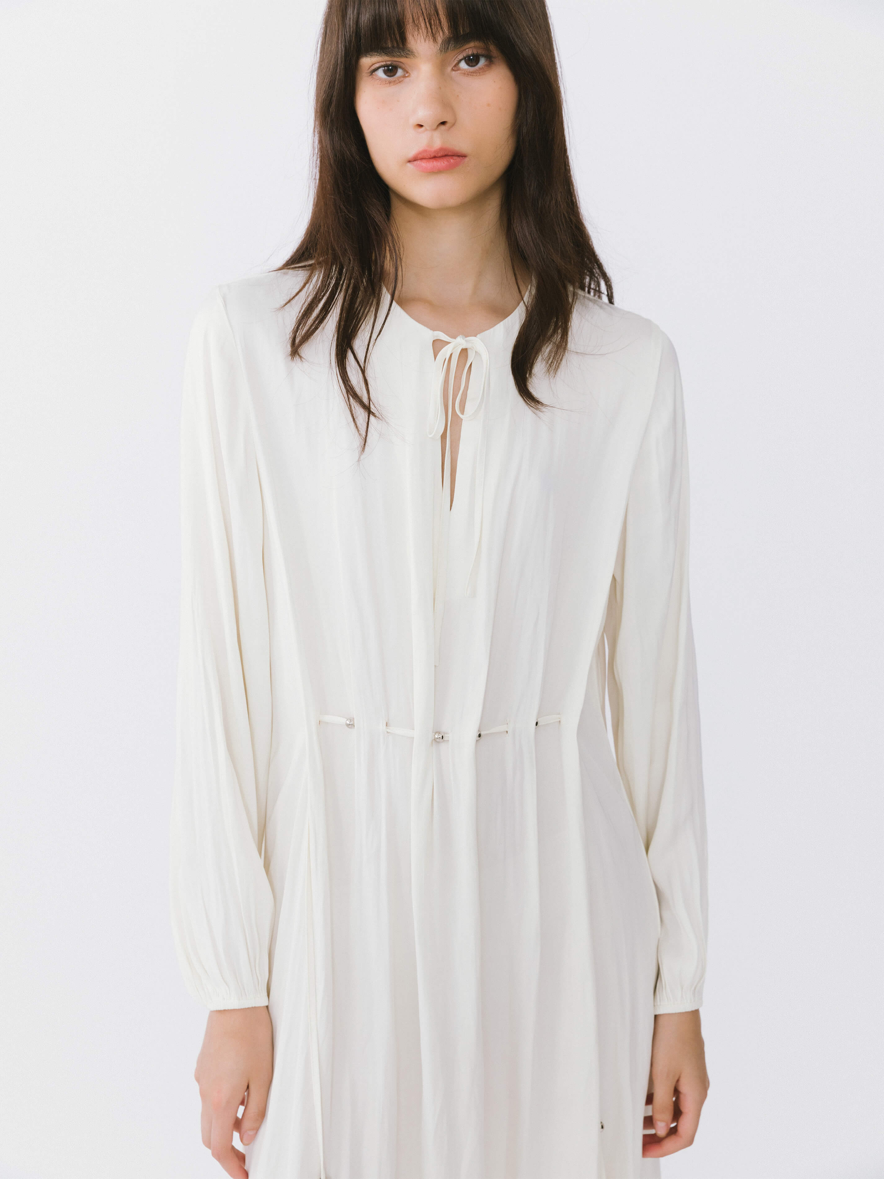 Tiered Long Sleeve A-line Dress-4