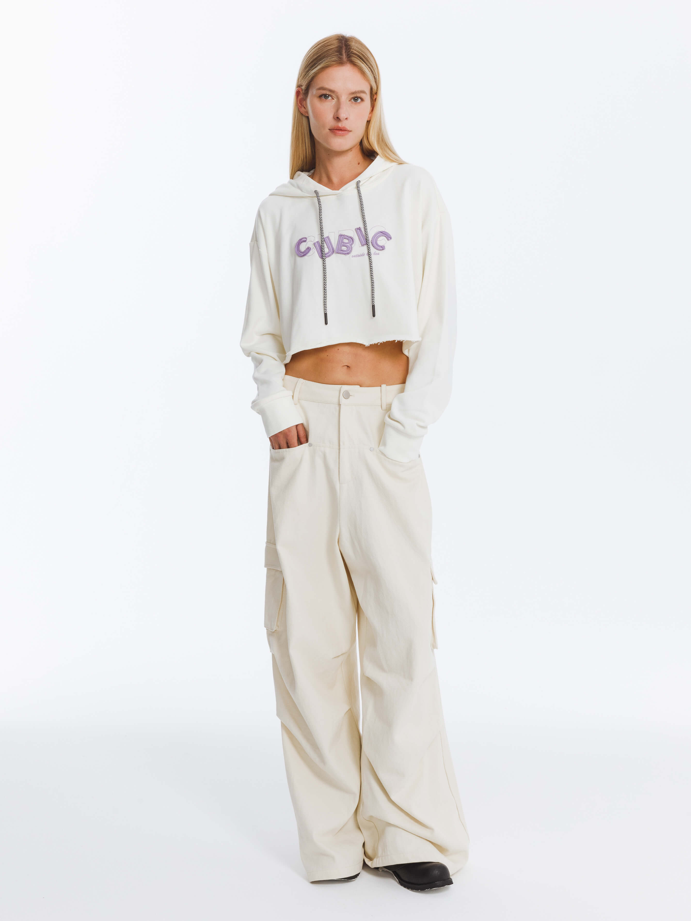 CUBIC Print Hooded Cropped Sweatshirt-3