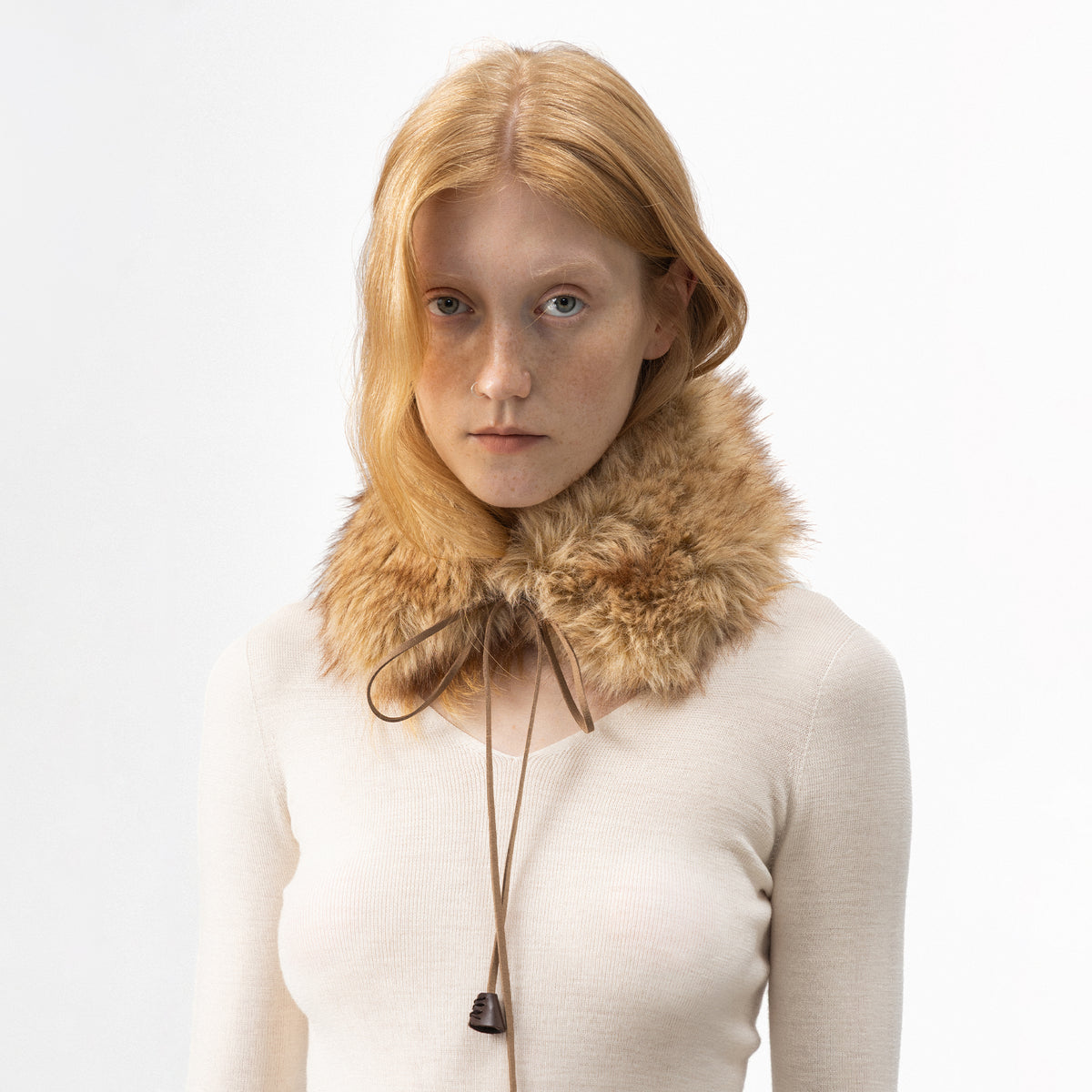 CUBIC Adjustable Faux-Fur Collar-3