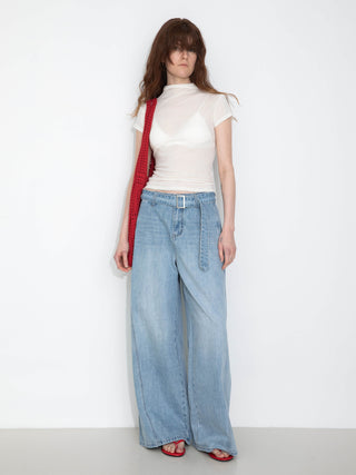 Wide-Leg Straight Jeans with Belt