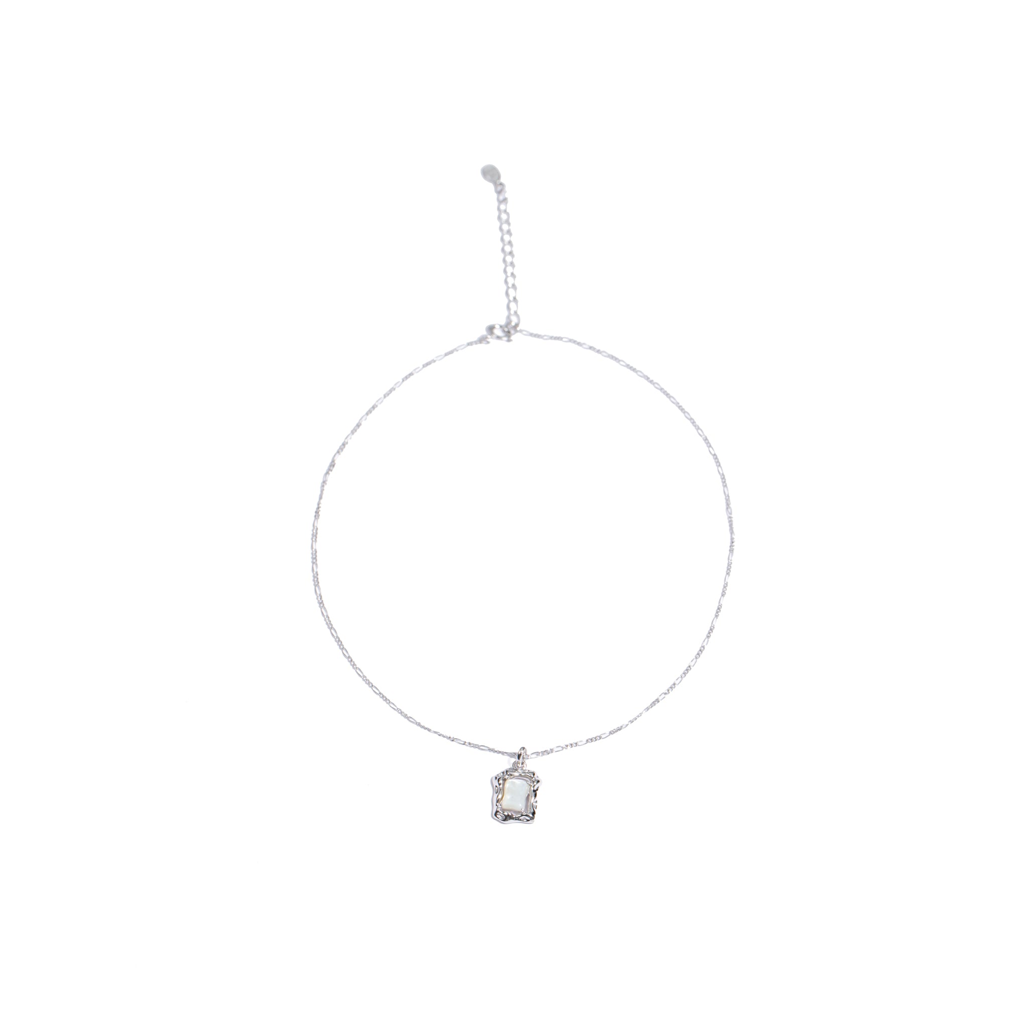 Crinkled Textured Gemstone Pendant Necklace-3
