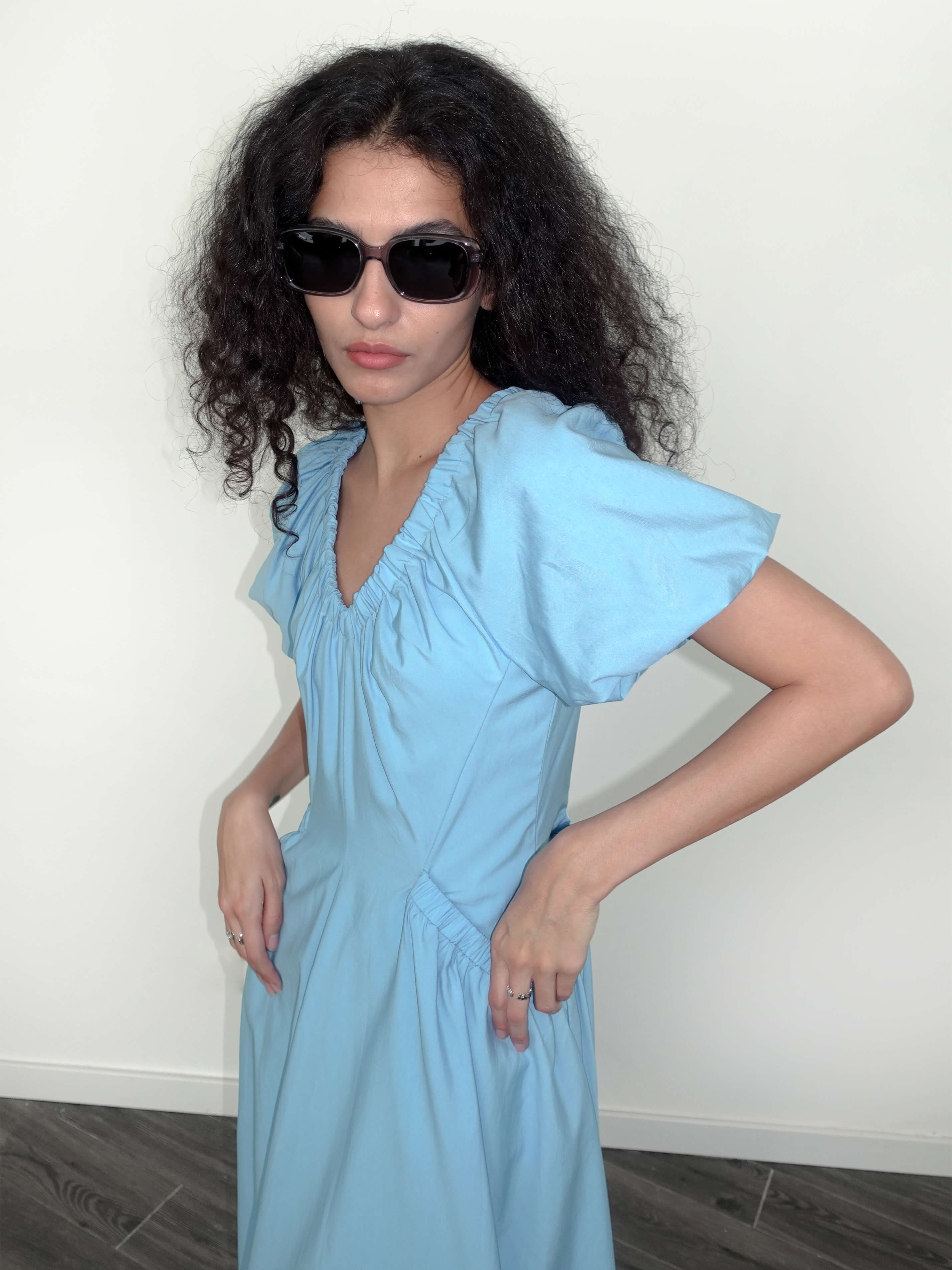V-neck Pleated Puff Sleeve Dress-3
