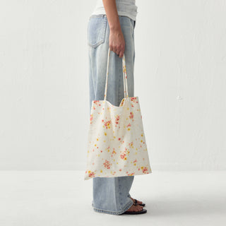 CUBIC Floral Print Shoulder Bag