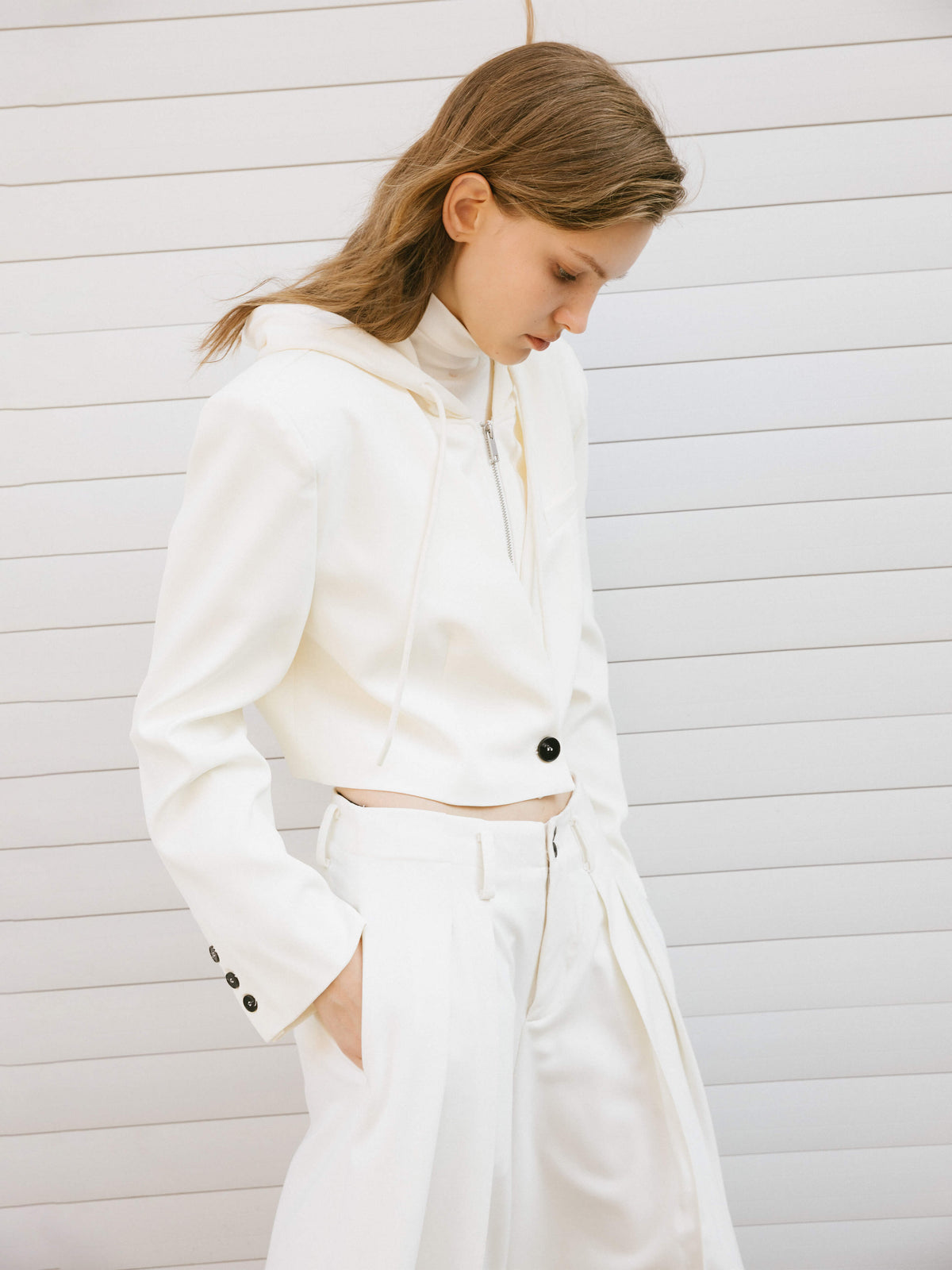 Single Breasted Cropped Blazer-3