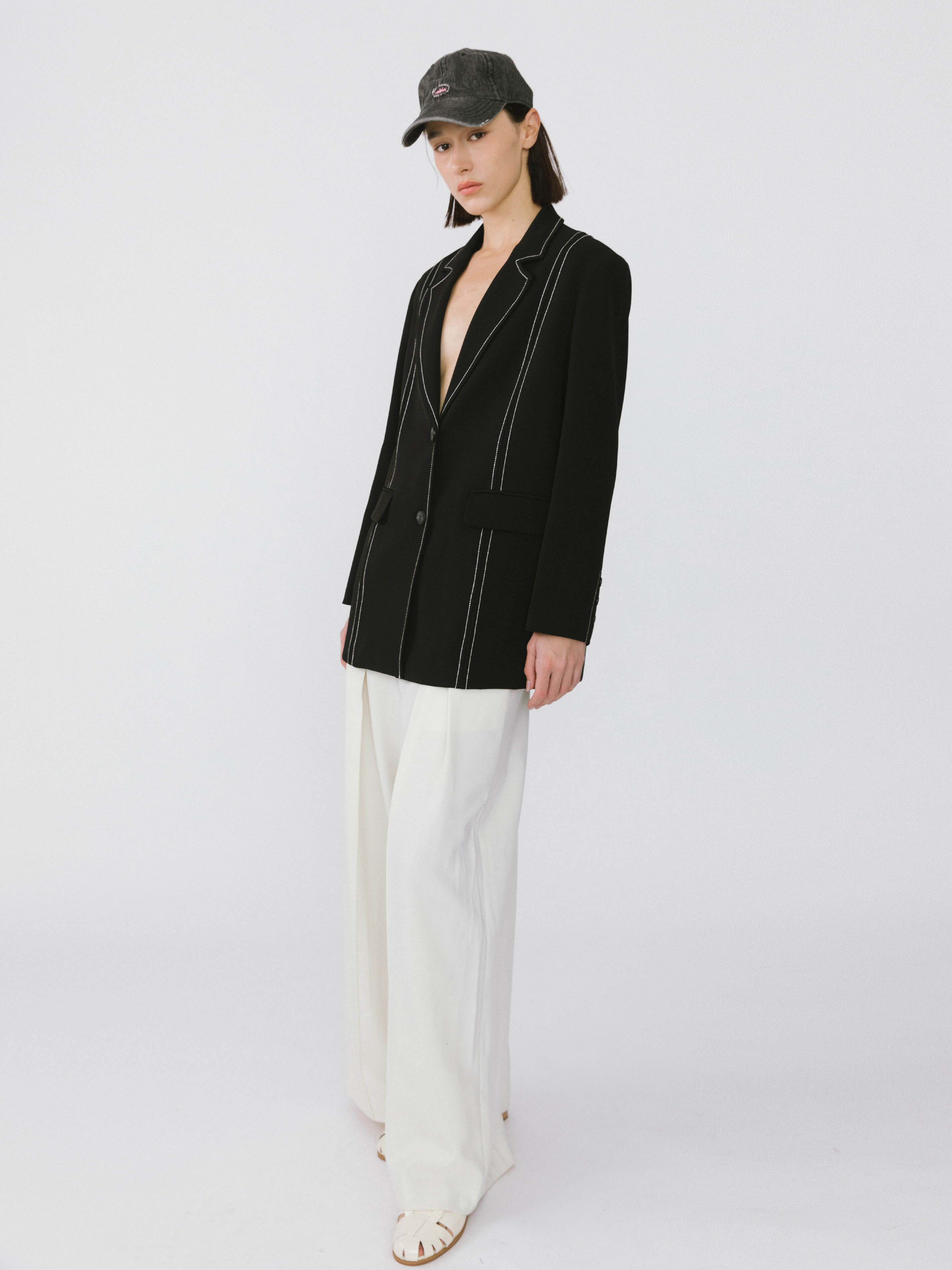 Single Breasted Contrast Topstitch Long Blazer-3